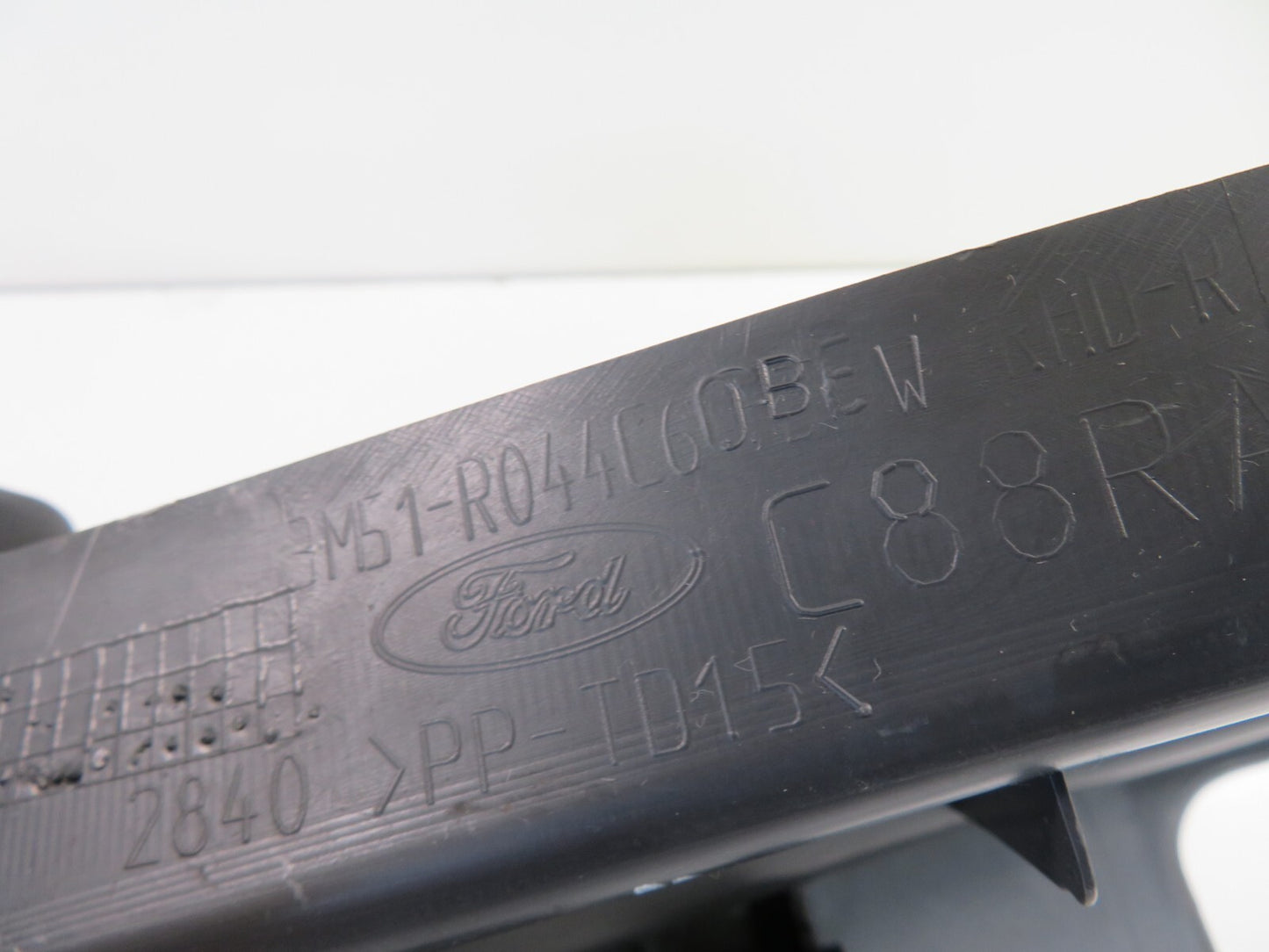 FORD C-MAX OSF DASHBOARD END TRIM 2006-2010 1551-10