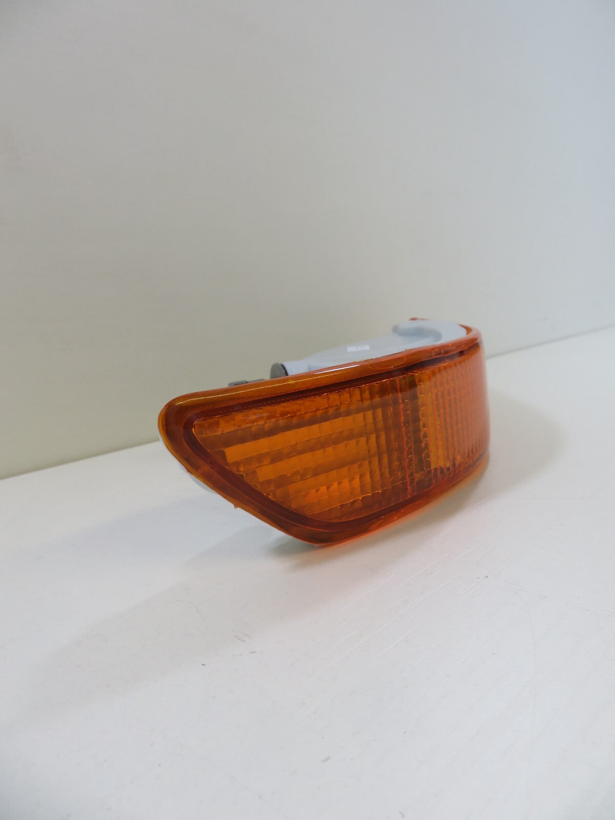 OS DRIVER RH FRONT INDICATOR LIGHT FOR TOYOTA COROLLA 212-1654R-AE 1992-1994