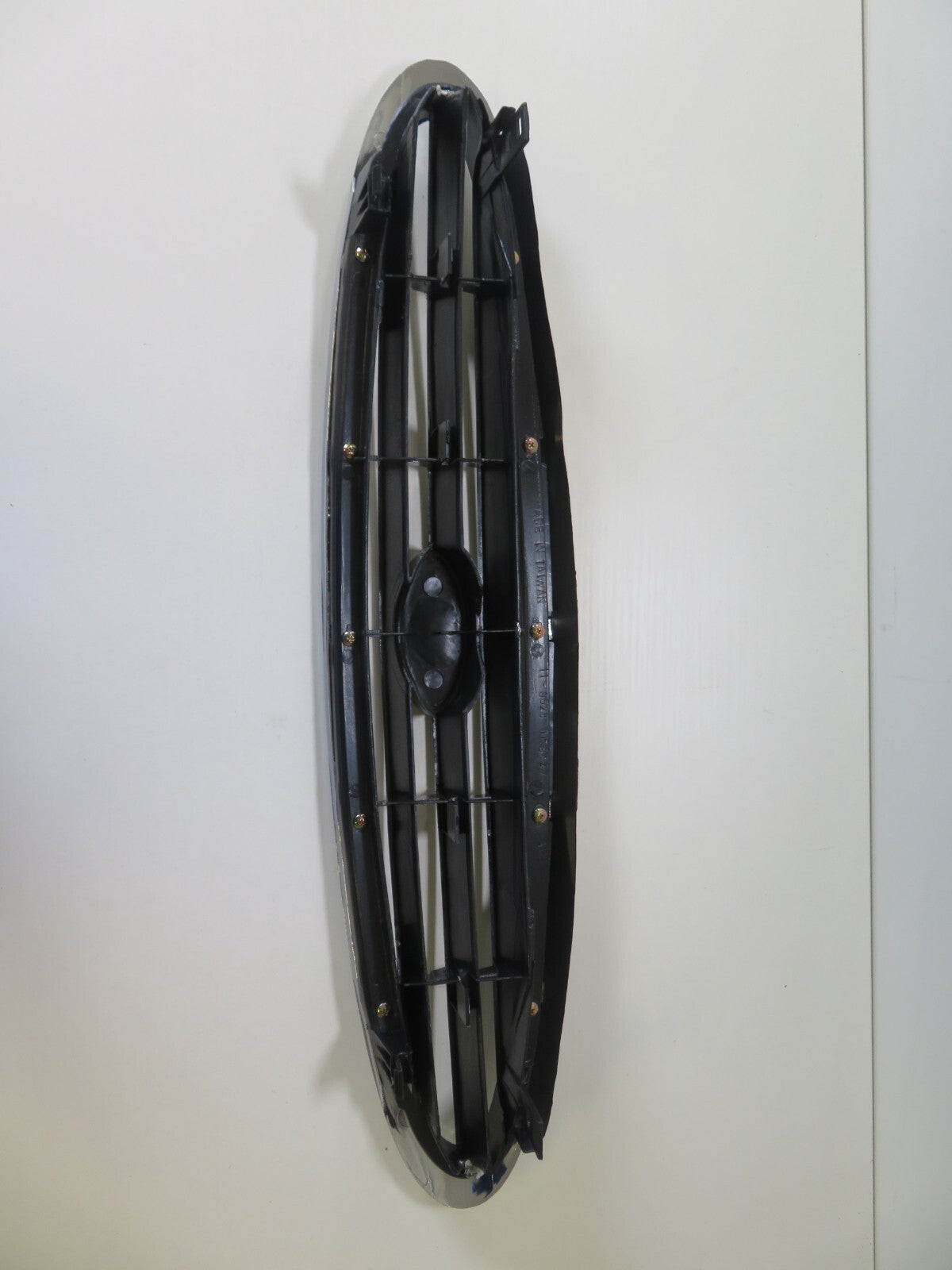 FRONT GRILLE FOR FORD MONDEO MK2 1996-2000 FD1052011