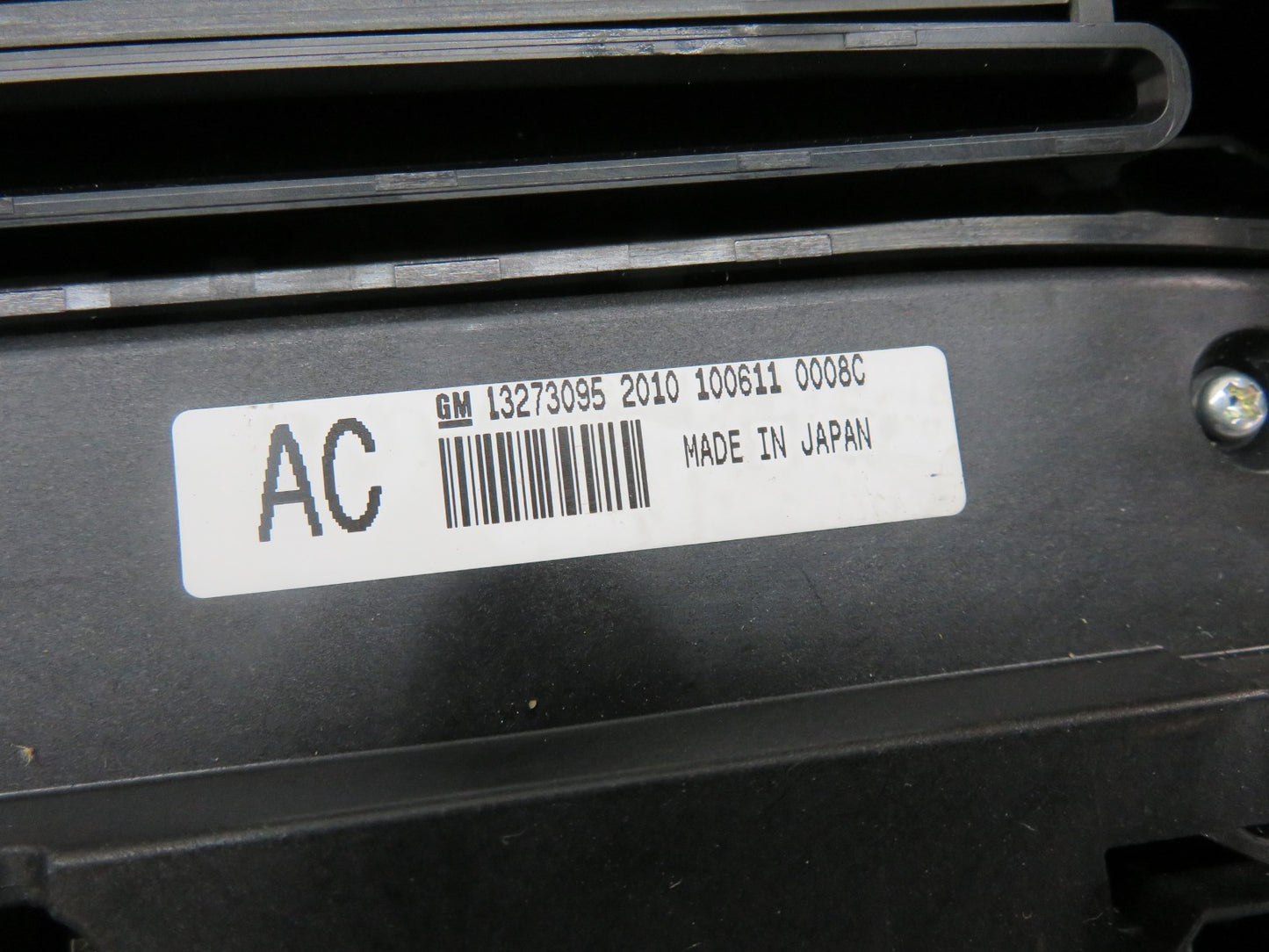 VAUXHALL INSIGNIA RADIO CD HEAD UNIT FASCIA PANEL 13321292 2008-2013 1155-17