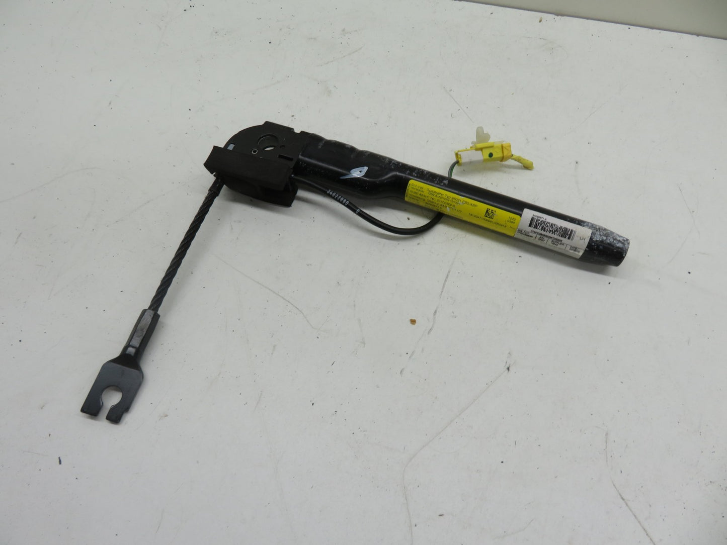 FIAT 500 NS PASSENGER SEAT BELT TENSIONER 07354528060 2007-2012 1854-6