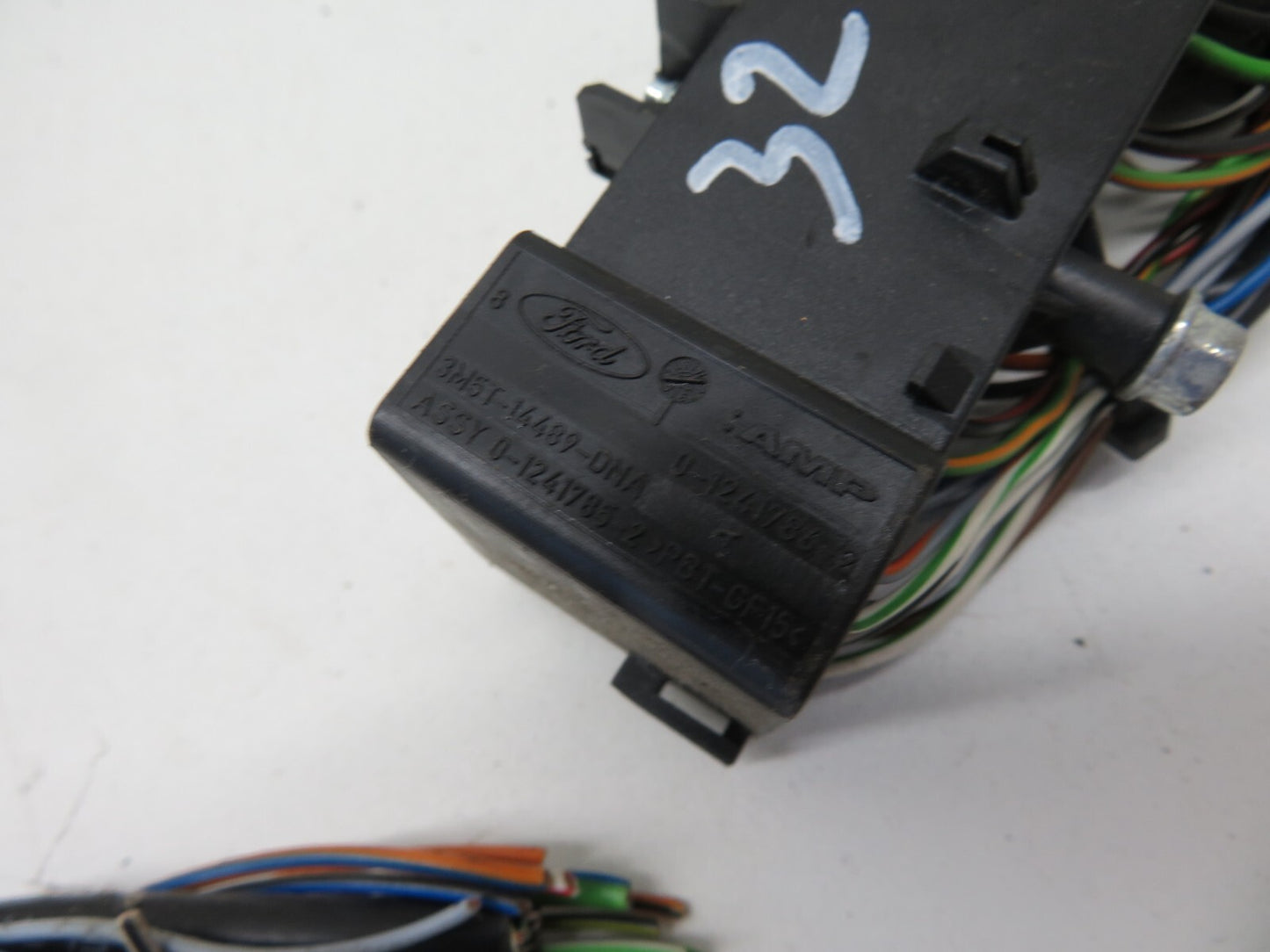 FORD FOCUS ST SEAT PLUG WIRING LOOM CUT 2006-2010 1299-32