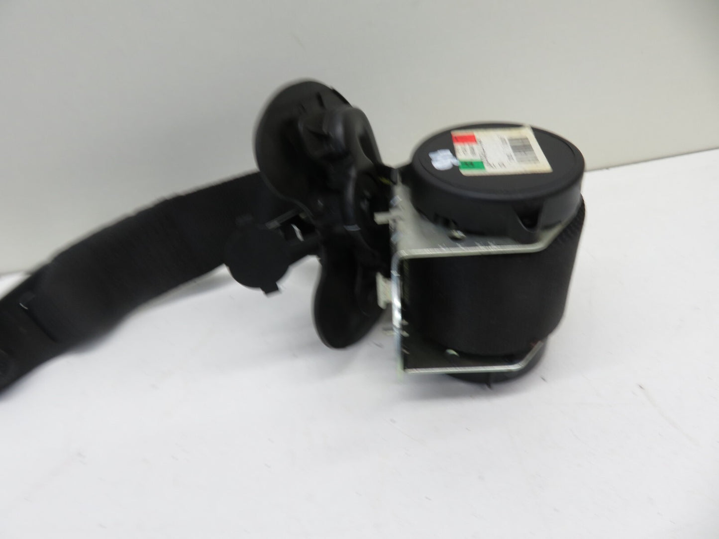 LAND ROVER FREELANDER 1 REAR SEAT BELT 601177600D 1997-2006 1730-16