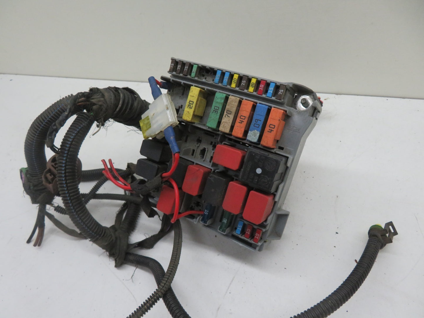 FIAT 500 ENGINE BAY FUSE BOX 51781452 2007-2012 1854-11