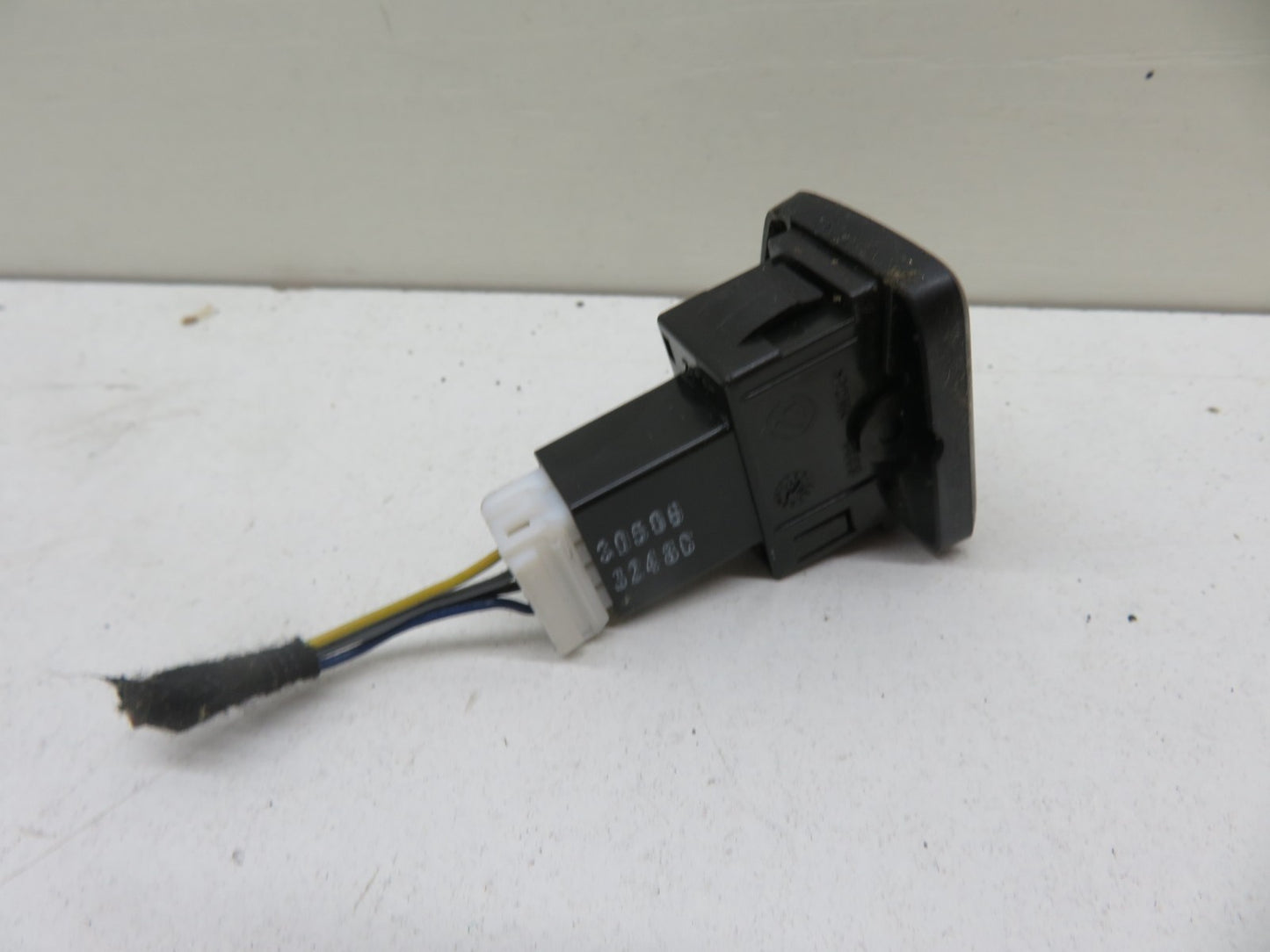 FIAT 500 WINDOW SWITCH 2007-2012 1837-21