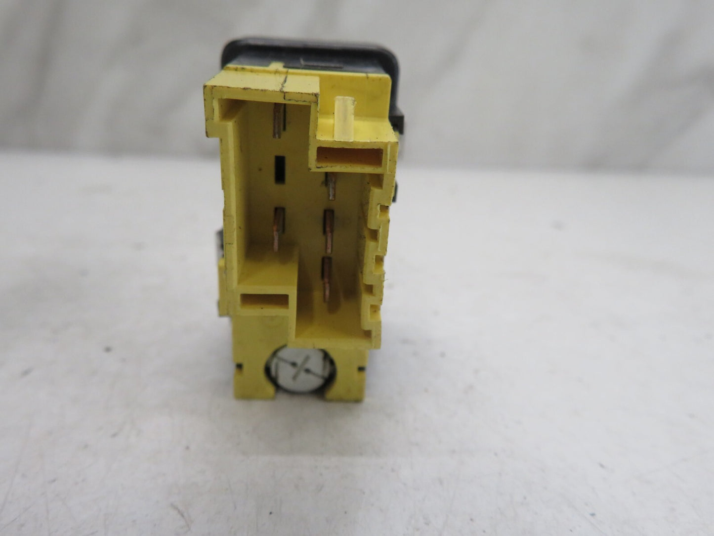 VOLVO V70 FRONT FOG LIGHT SWITCH 9162961 1996-2000 MIX1550-14