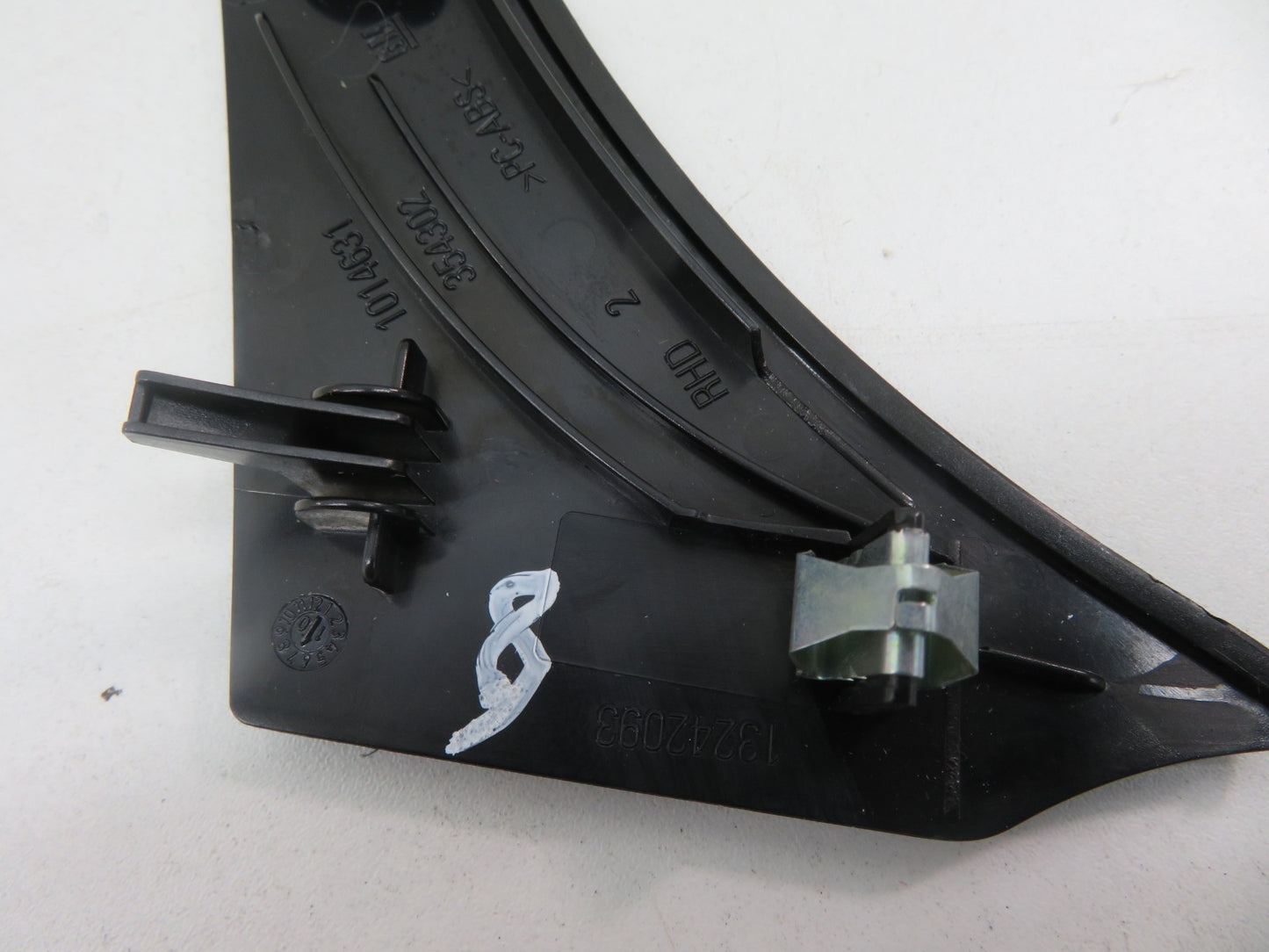 VAUXHALL INSIGNIA CENTER CONSOLE TRIM 13242093 2008-2013 1155-8