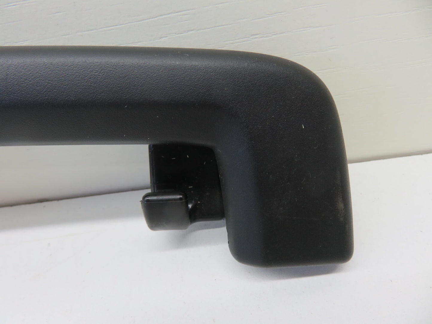 FORD FOCUS ST REAR ROOF HANLDE TRIM 2006-2010 1299-21