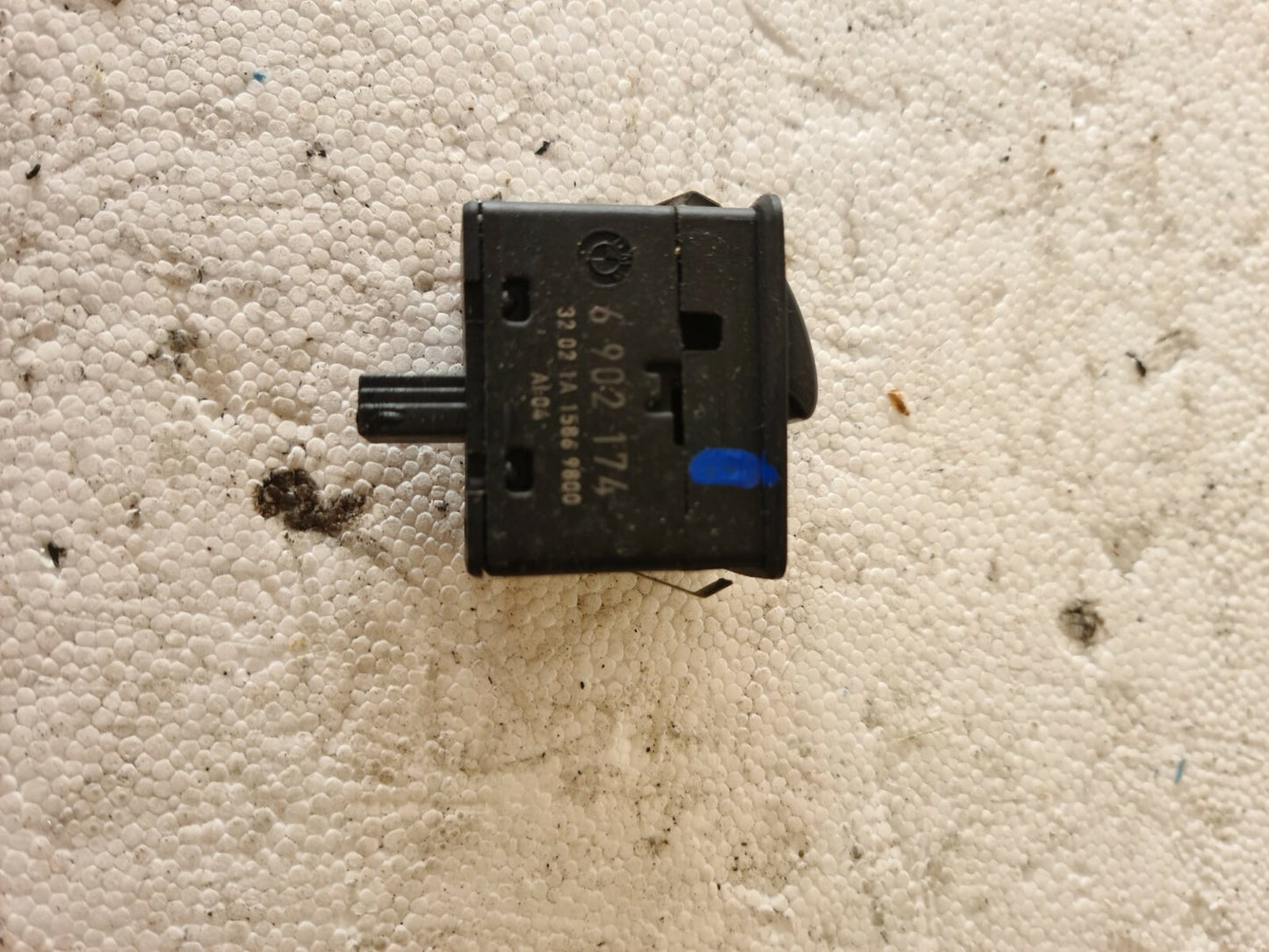 BMW E46 WINDOW SWITCH 1999-2005 A20-1