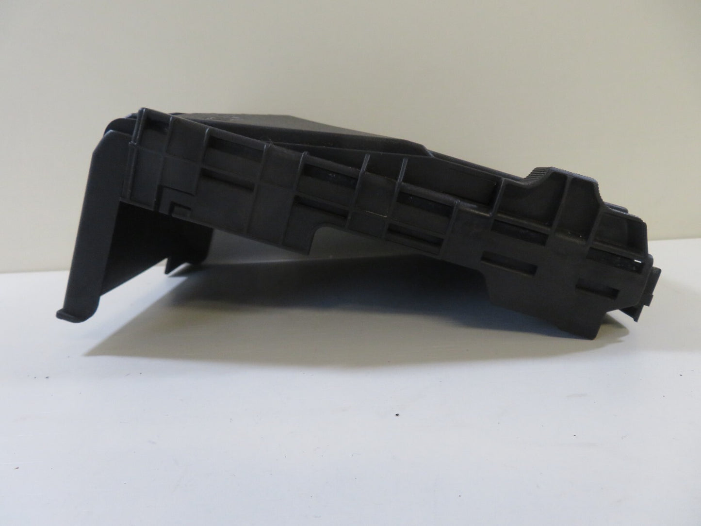 VOLKSWAGEN VW TOURAN ENGINE BAY FUSE BOX COVER 1K0937132 2003-2009 1701-26