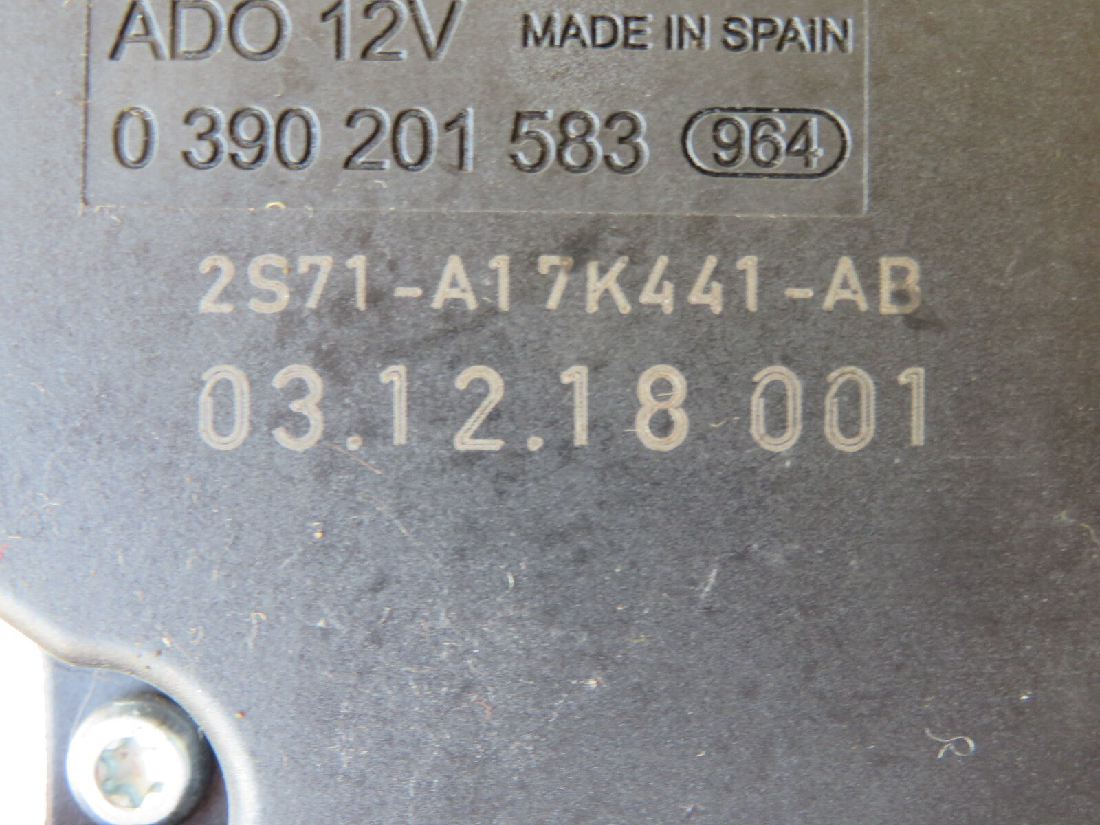 FORD MONDEO MK3 HATCHBACK REAR WIPER MOTOR 2S71-A17K441-AB 2001-2007 RA04