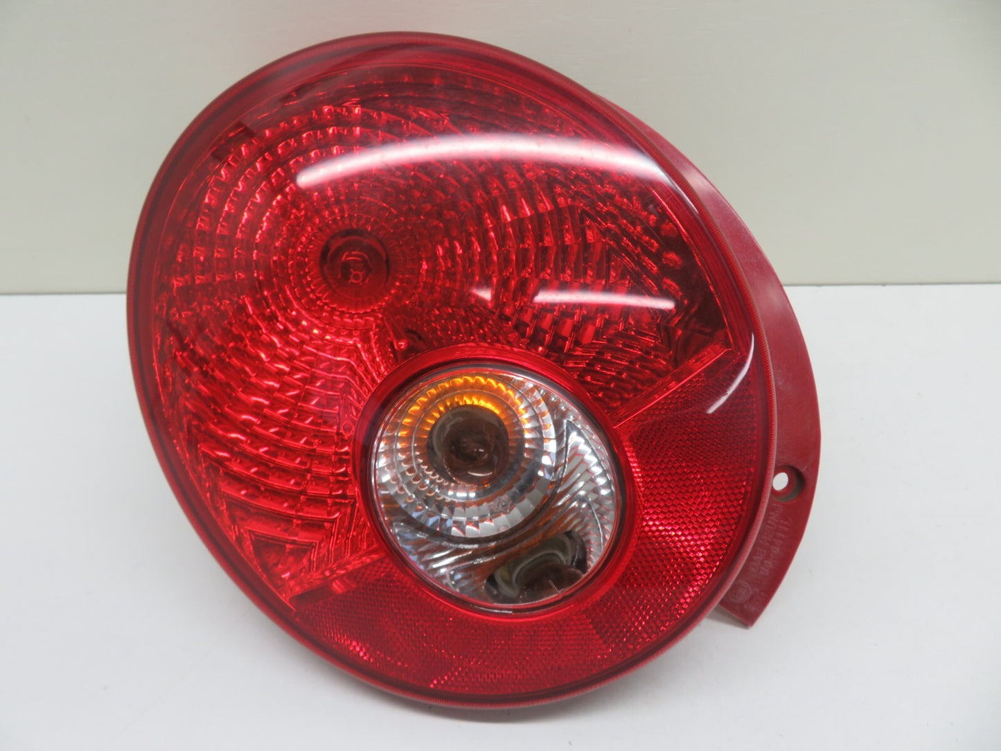 CHEVROLET NS PASSENGER REAR TAIL LIGHT 2005-2010 1228-3