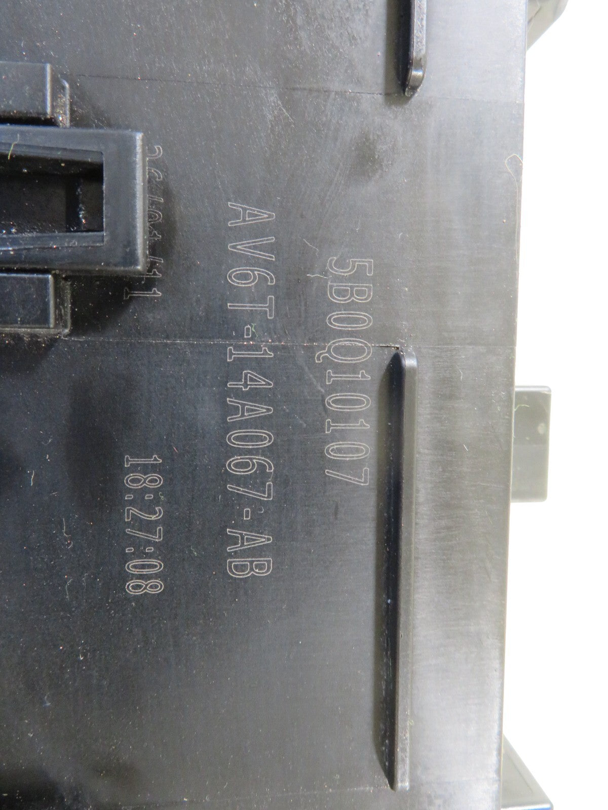 FORD GRAND C MAX ENGINE BAY FUSE BOX AV6T-14A142-AA 2011-2015 1518-1