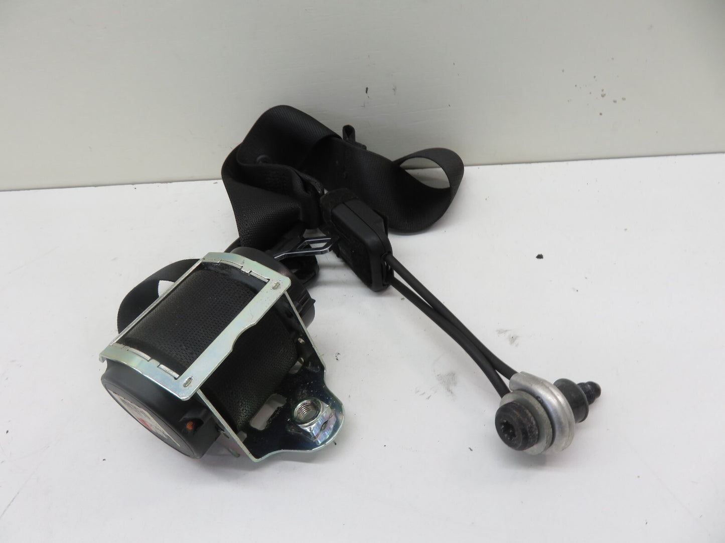 VAUXHALL CORSA D NSF PASSENGER FRONT SEAT BELT 607707500C 2006-2011 1700-7