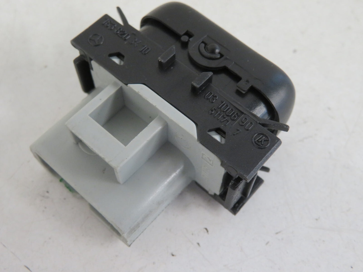 MERCEDES BENZ ML270 W163 REAR WINDOW WIPER SWITCH 1638203410 1998-05 MIX1010-20