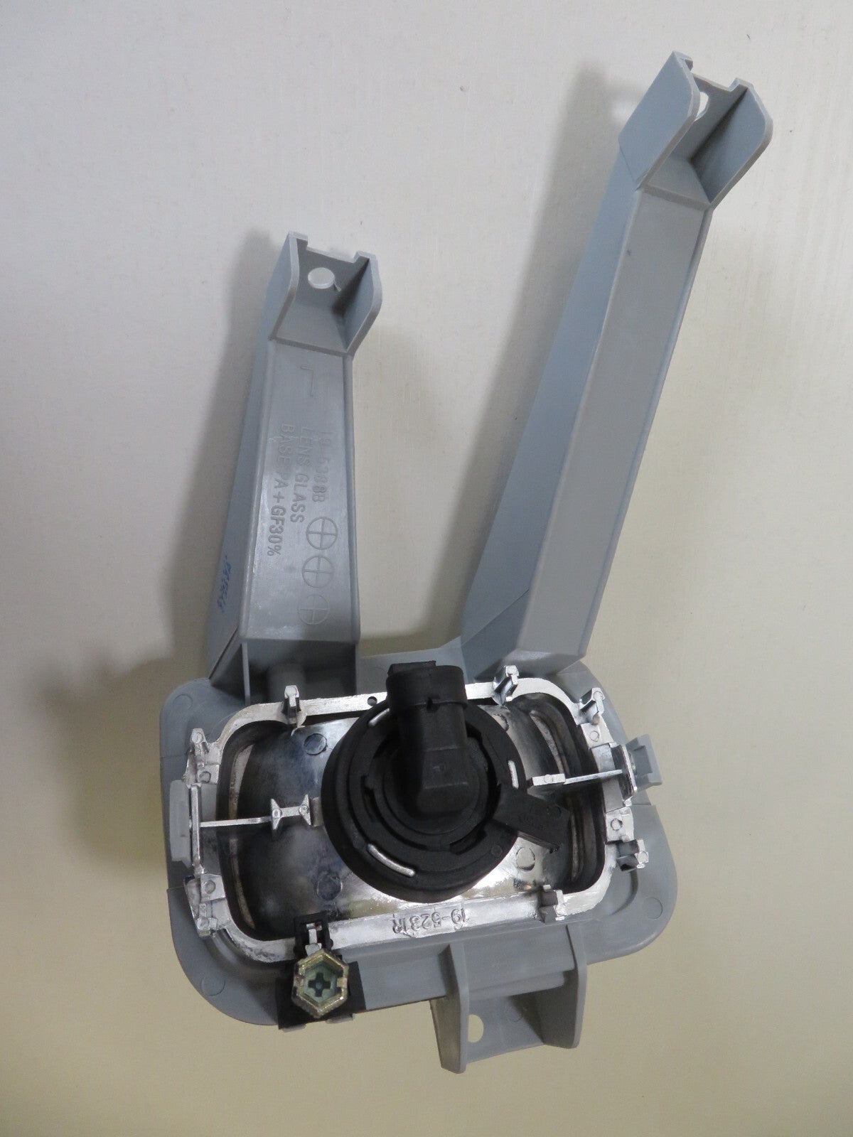 NS PASSENGER L FRONT FOG LIGHT OP0154414 FOR VAUXHALL ASTRA 1995-1998