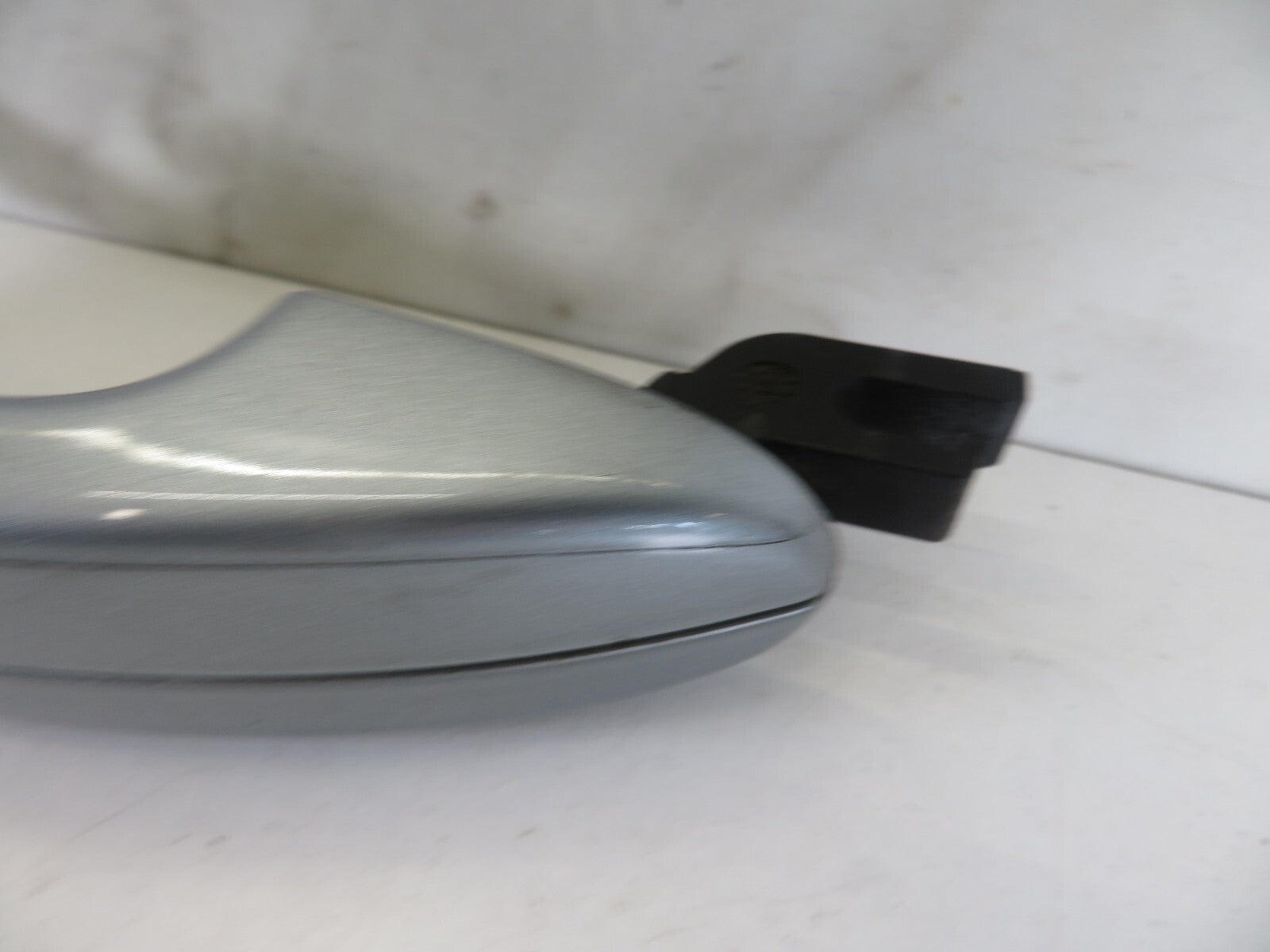 FORD MONDEO MK4 OSR EXTERNAL DOOR HANDLE 2007-2011 A1007-28