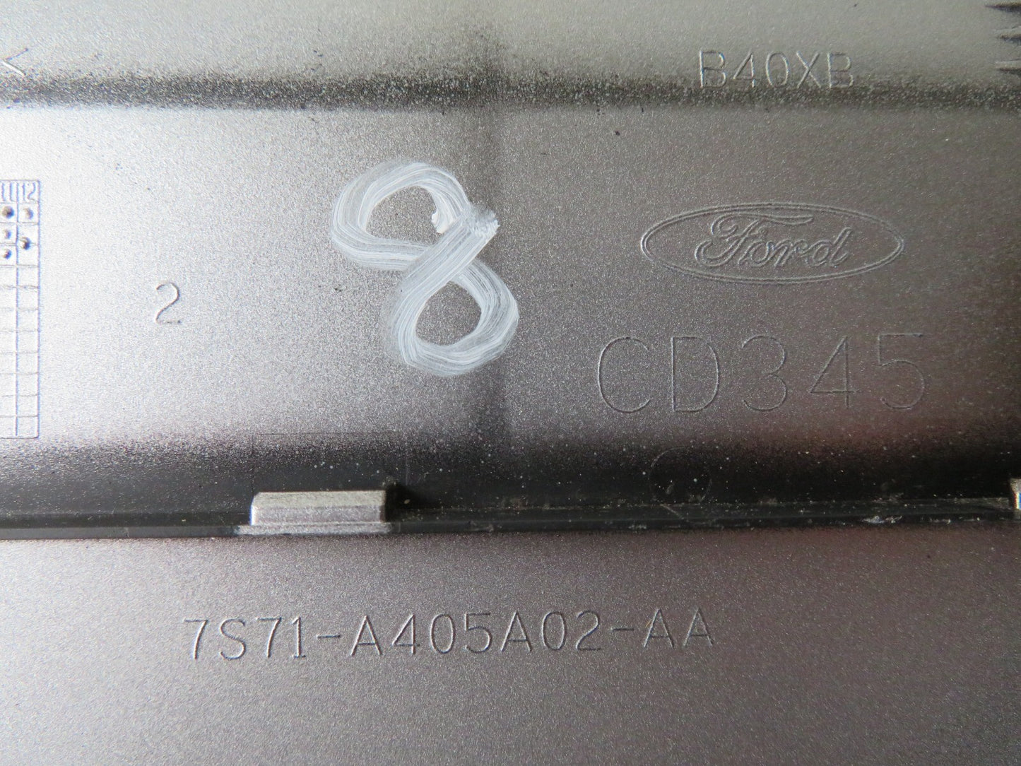 FORD MONDEO MK4 FUEL TANK DOOR FLAP 7S71-A405A02-AA 2007-2011 A1034-8 SA