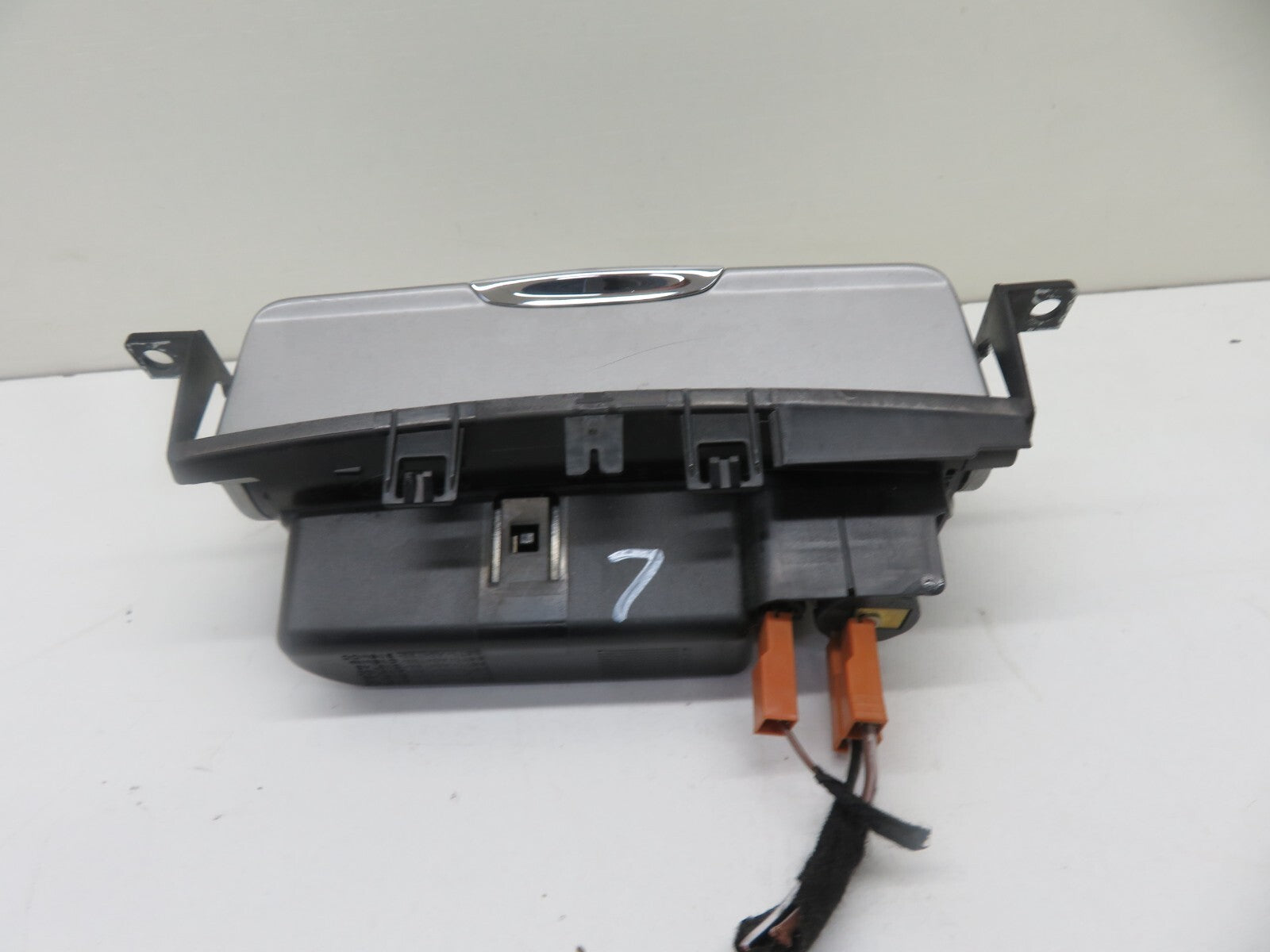 FORD SMAX 12V SOCKET ASHTRAY TRIM 2006-2010 1789-7