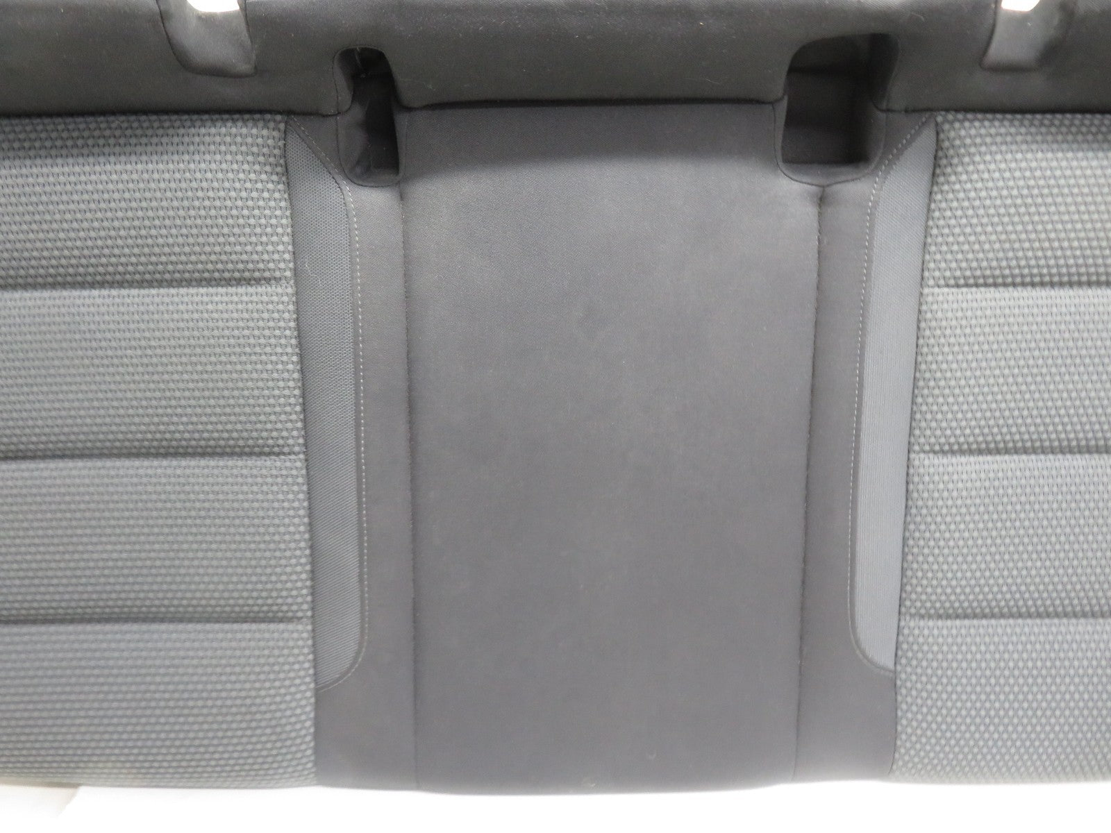 VOLKSWAGEN VW GOLF MK6 REAR CLOTH SEAT BASE 2009-2013