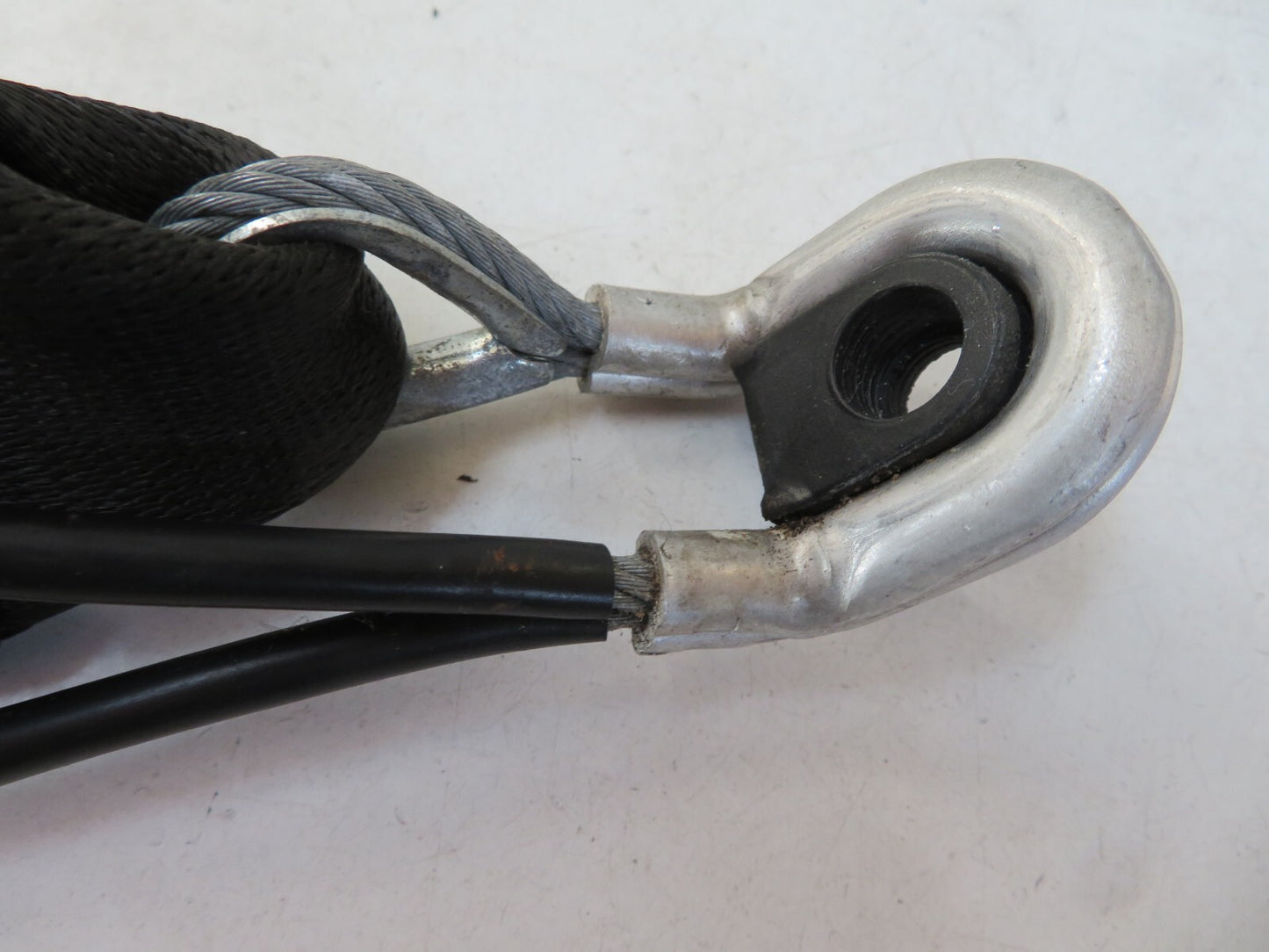 MERCEDES S CLASS W220 REAR SEAT BELT BUCKLES MIDDLE 2208600869 1998-2005 A1415-7