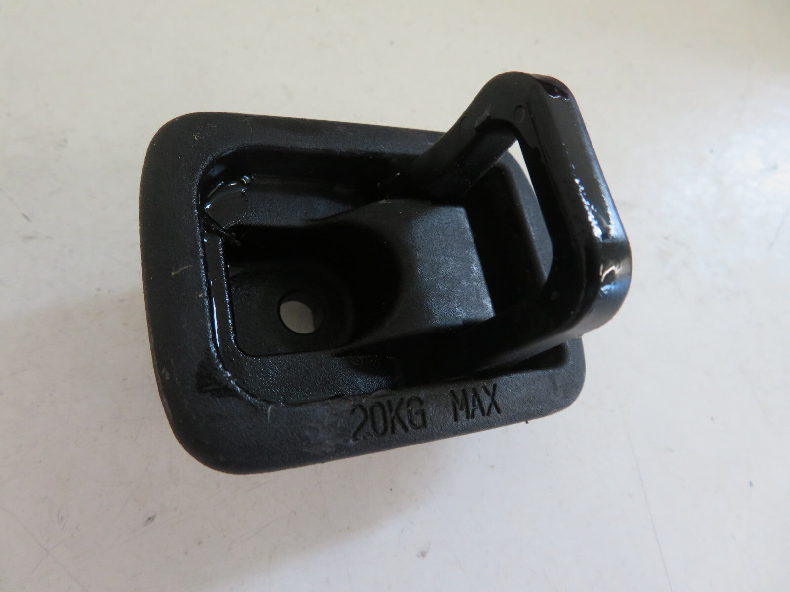 PEUGEOT 4007 BOOT ANCHOR TRIM 2007-2012 A1315-14