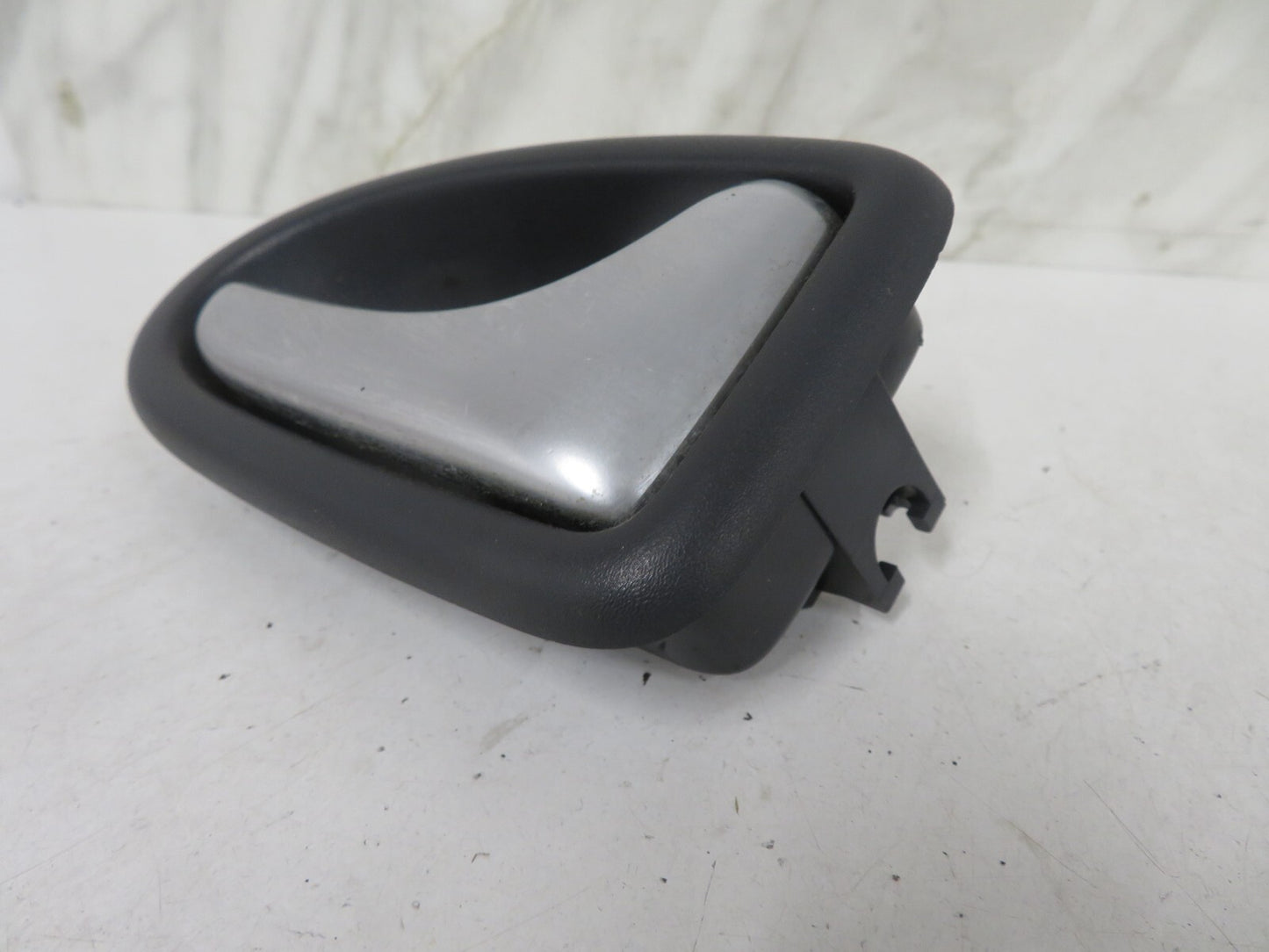 RENAULT SCENIC MK1 OS INTERIOR DOOR HANDLE 8200028995 1999-2003 MIX1517-14
