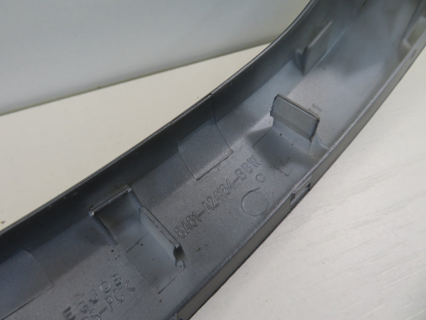 FORD FIESTA MK7 INTERIOR DOOR HANDLE TRIM 8a61-a24184-bbw 2009-2012 1200-9