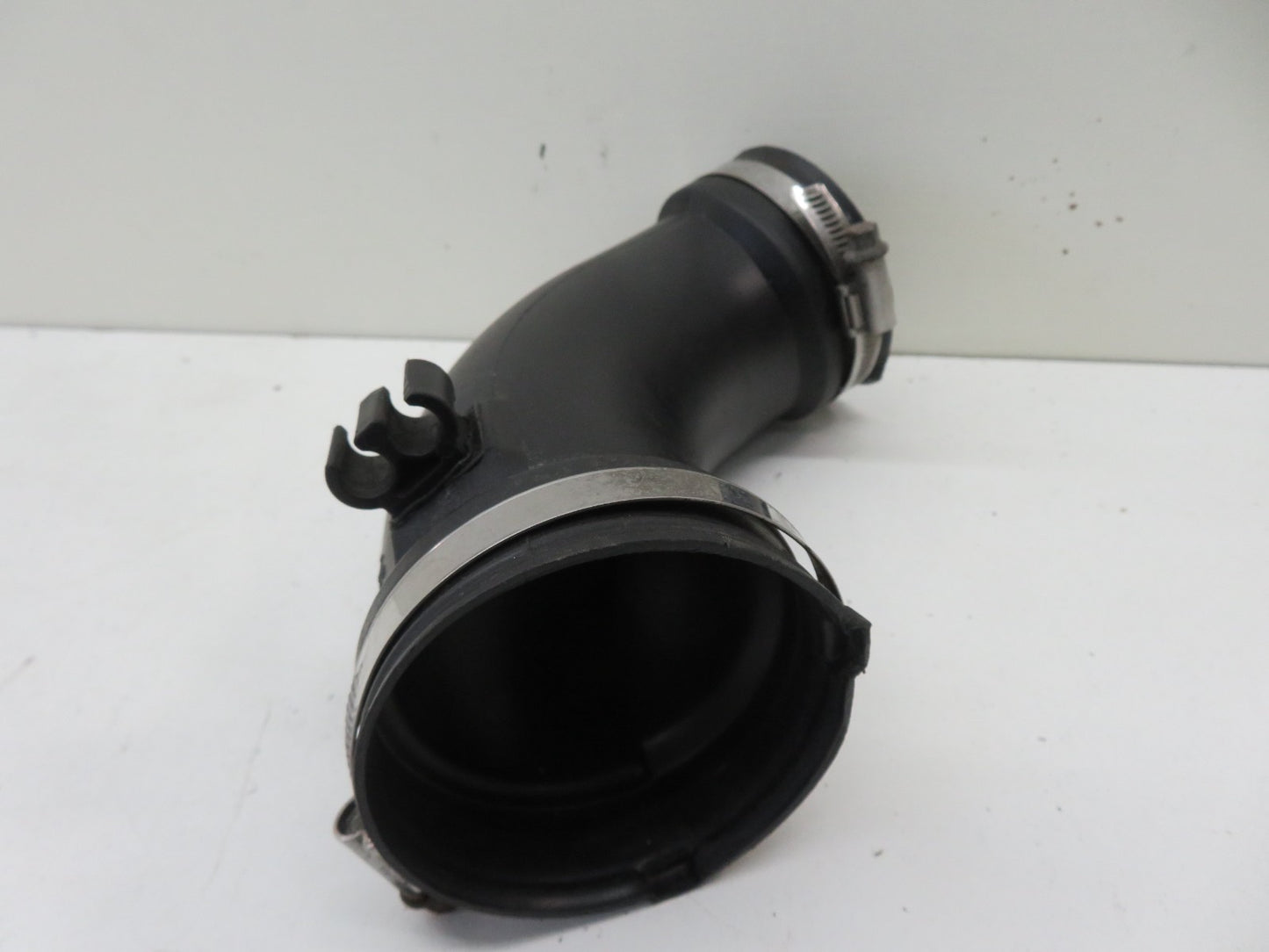 VAUXHALL ZAFIRA A 1.8 AIR INTAKE PIPE 8036241 1999-2005 1353-19
