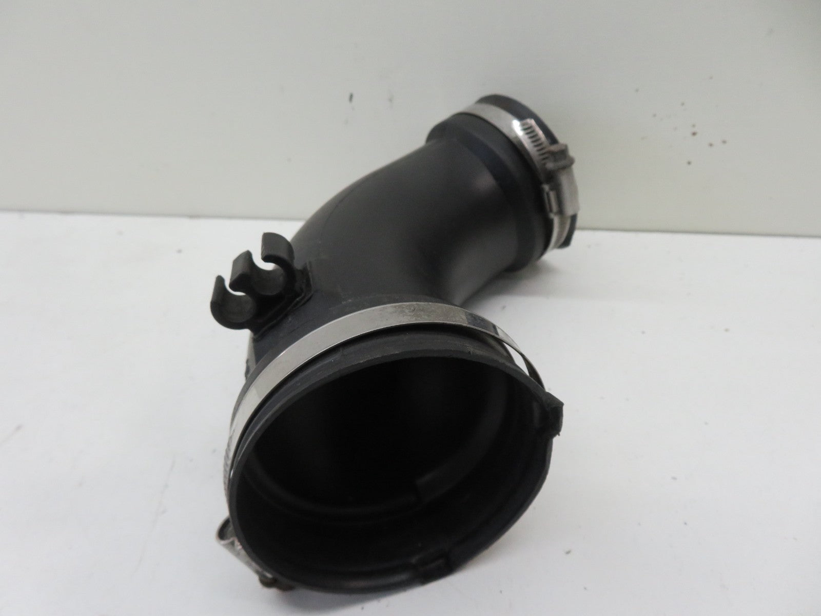 VAUXHALL ZAFIRA A 1.8 AIR INTAKE PIPE 8036241 1999-2005 1353-19