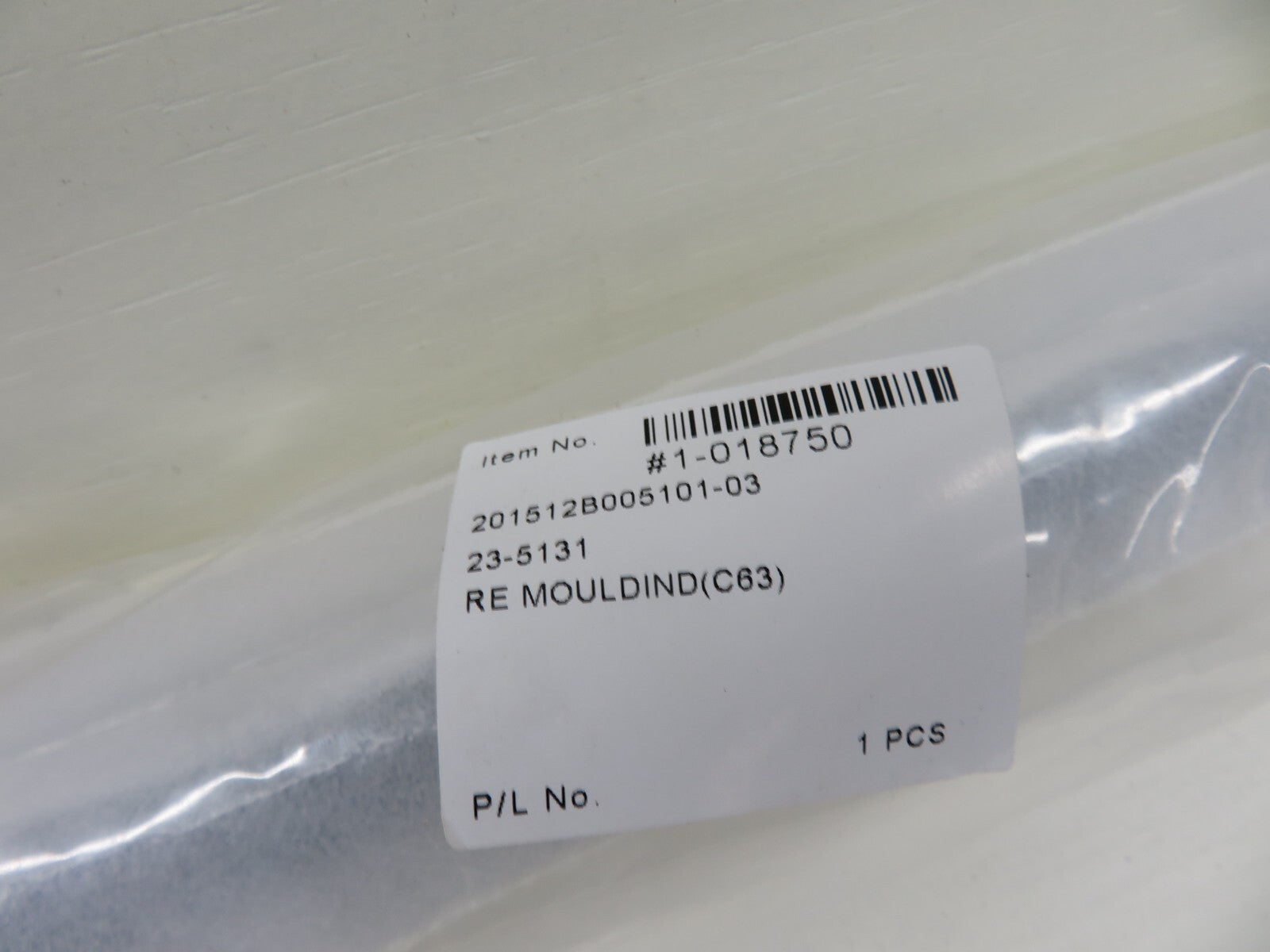 REAR BUMPER MOULDING TRIM FOR MERCEDES C CLASS ME4421275 2013-2018