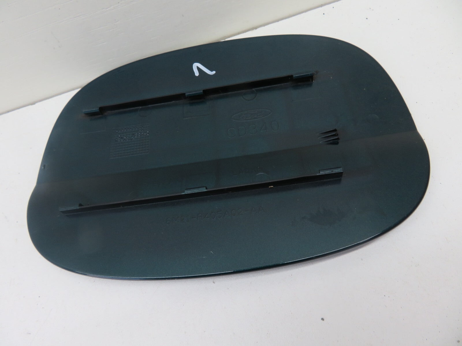 FORD S MAX FUEL FLAP COVER GREEN 2006-2014 1678-7