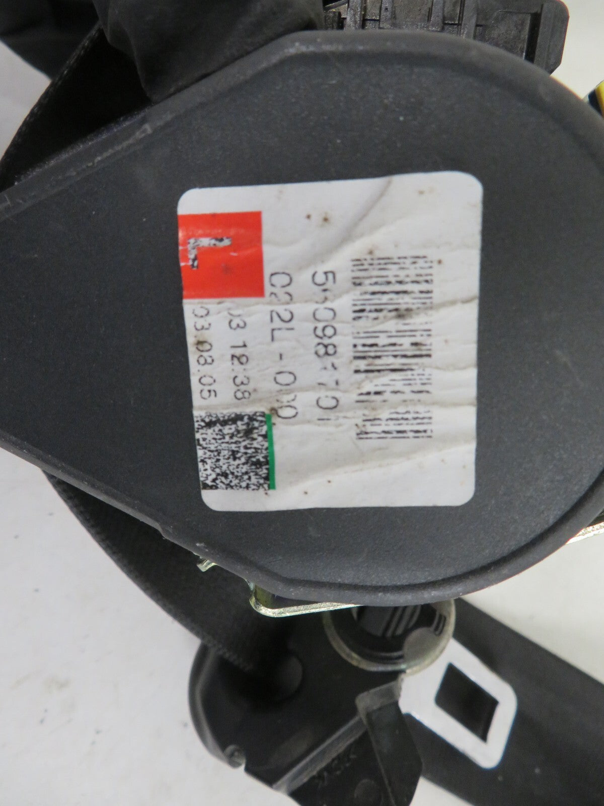 VOLKSWAGEN VW TOUAREG NSR SEAT BELT PORSCHE CAYENNE 7L0857805A VWAM1352-12