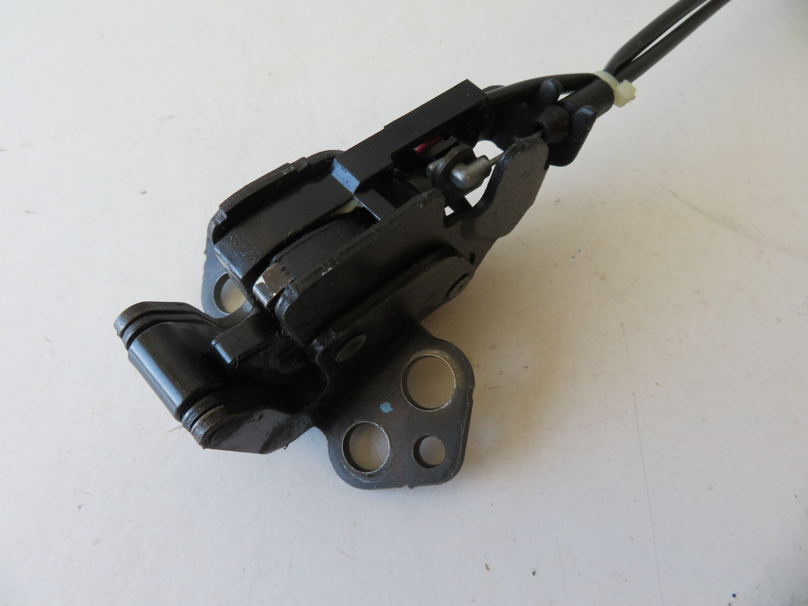 MAZDA RX8 OSR TOP DOOR LOCK CATCH 2003-2008 AMS1403 SA