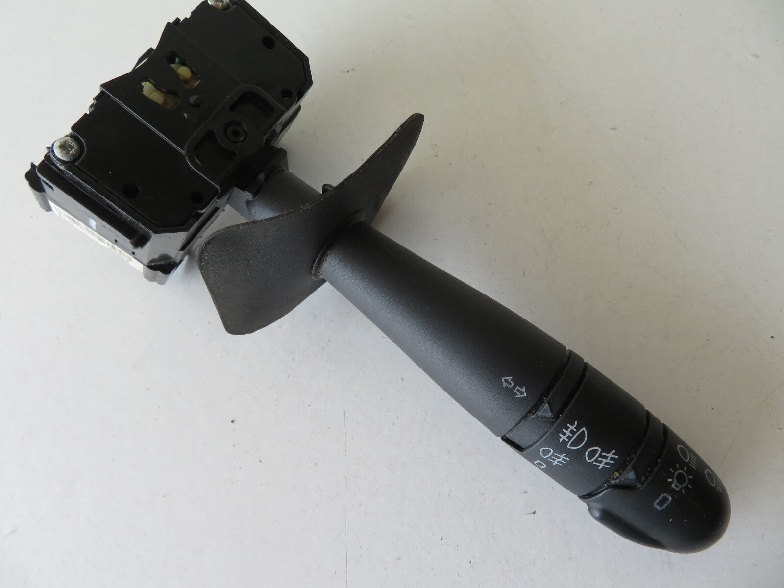 RENAULT SCENIC MK1 INDICATOR LIGHT STALK 36998A 1996-2003 AMS1351-1