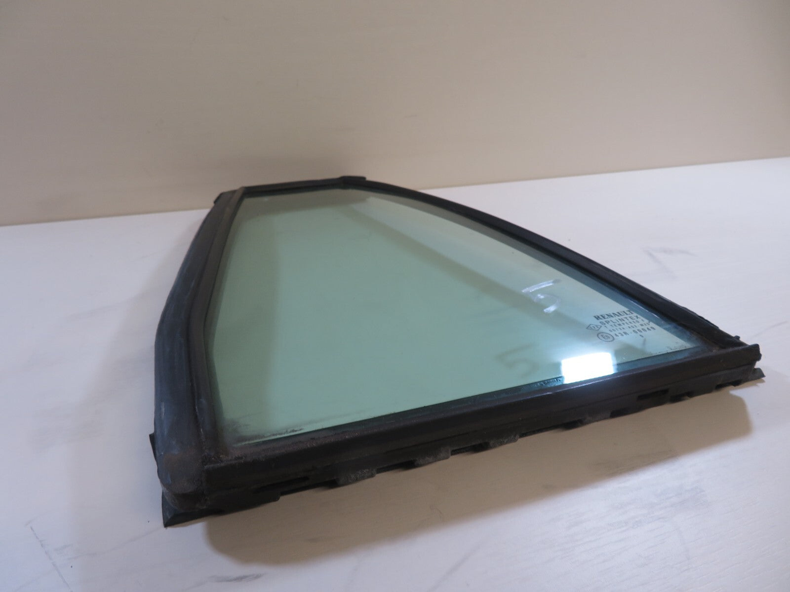 RENAULT LAGUNA OSR DRIVER REAR QUARTER GLASS ESTATE 2001-2007 MIX1632-5