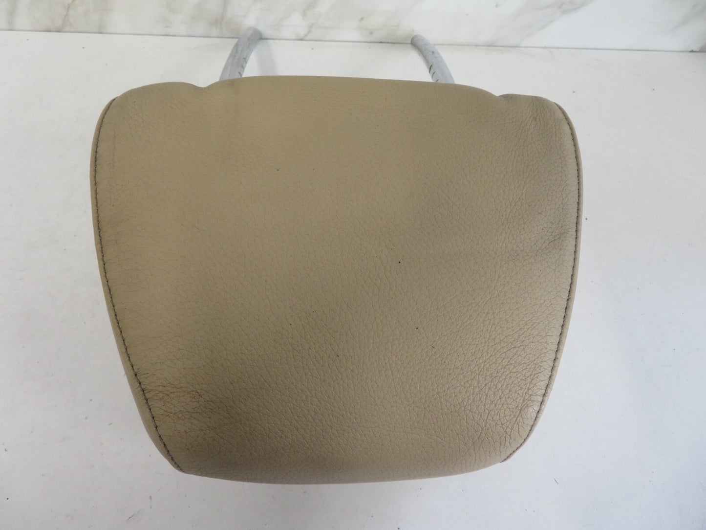 BMW X5 E53 CREAM BEIGE FRONT LEATHER HEAD REST 1999-2006 MIX1642-10