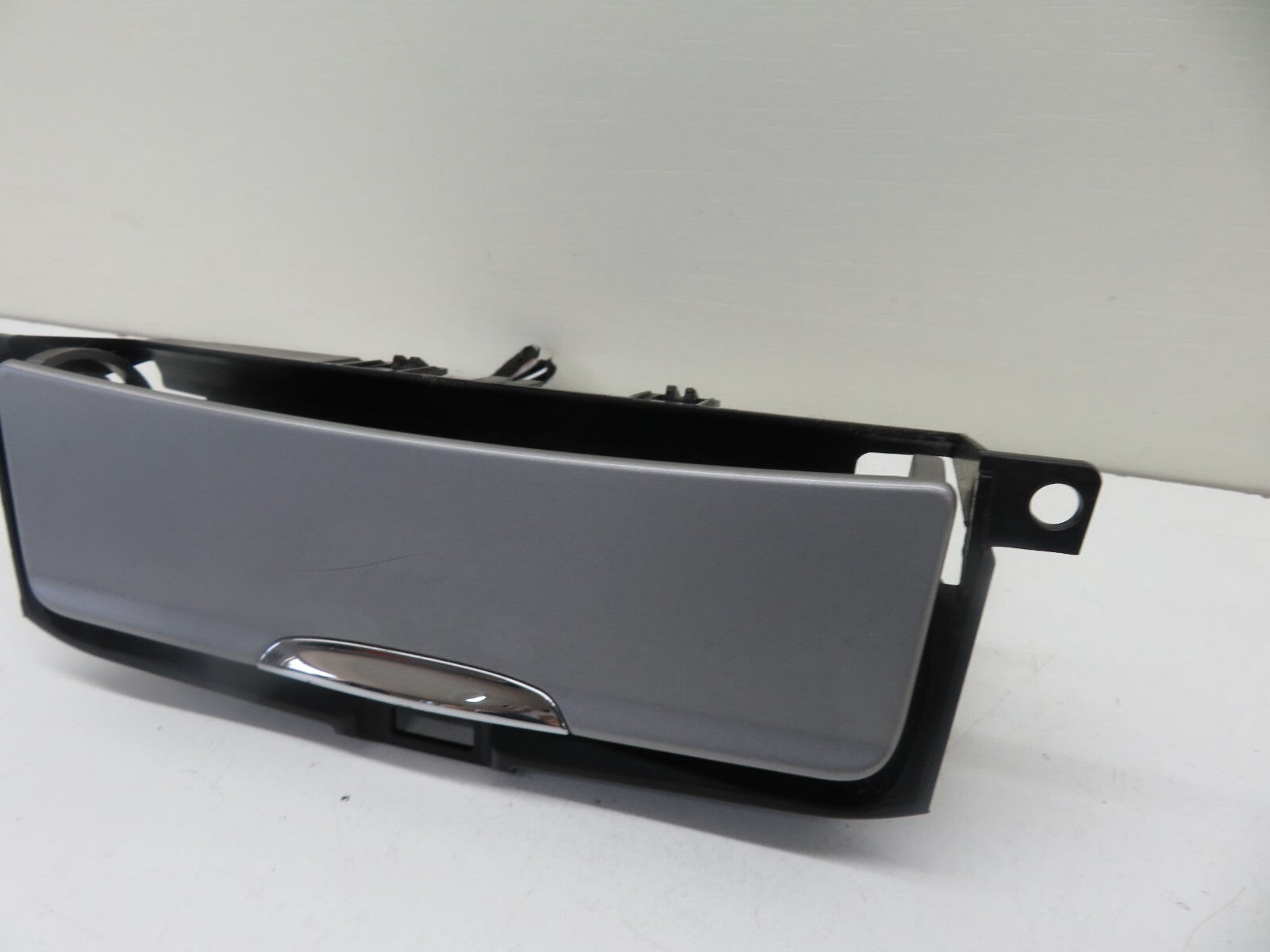 FORD SMAX 12V SOCKET ASHTRAY TRIM 2006-2010 1789-7