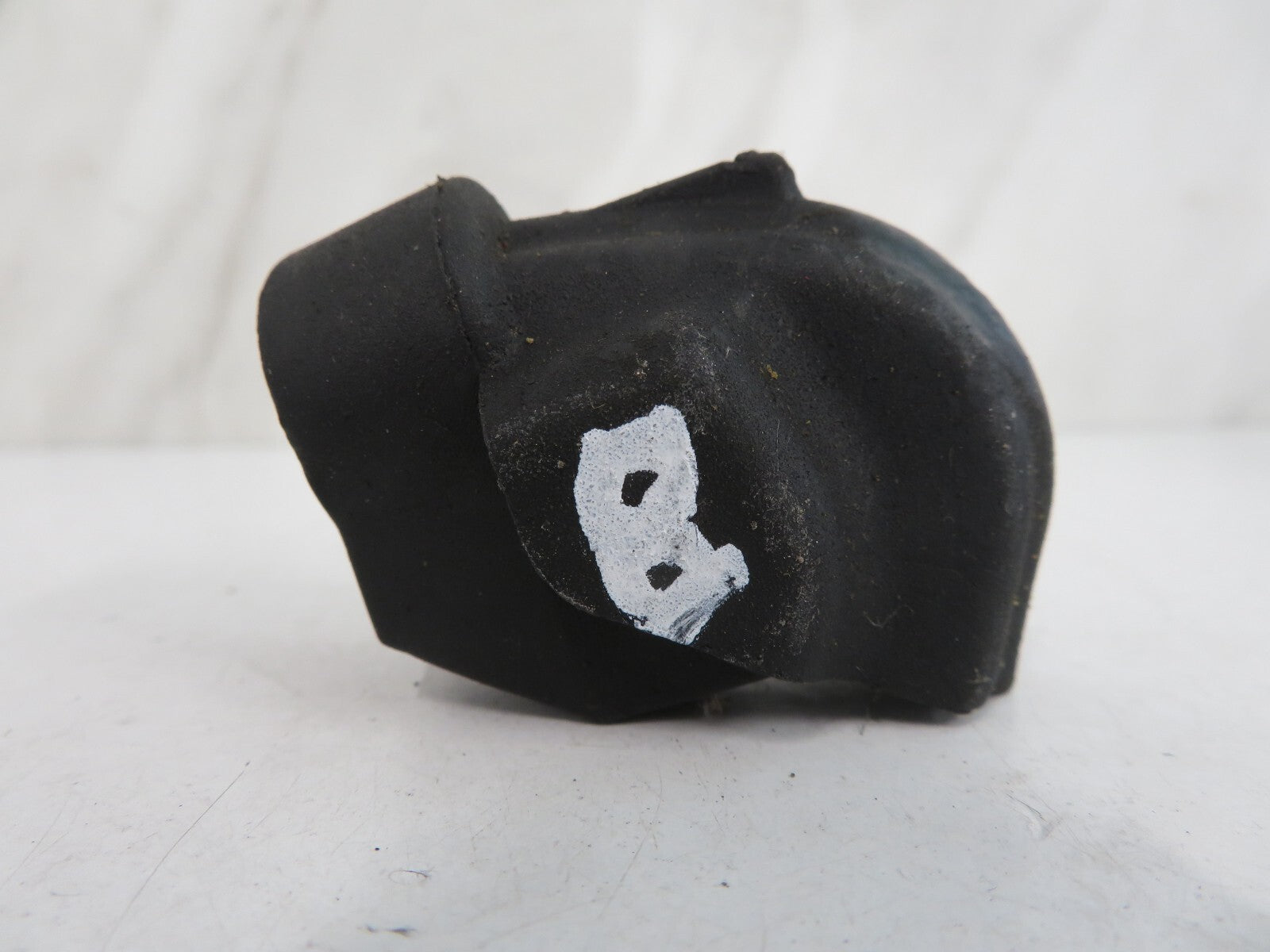 FORD FOCUS CC INJECTOR RAIL COVER 2006-2010 AM1237-8