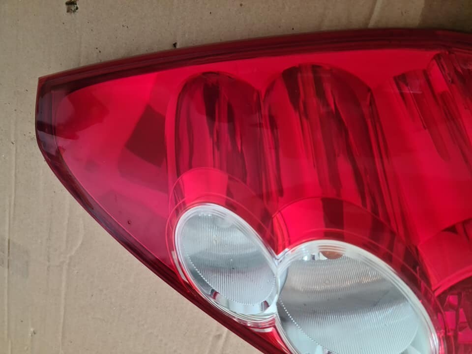 MAZDA 3 OS DRIVER REAR TAIL LIGHT 2006-2010