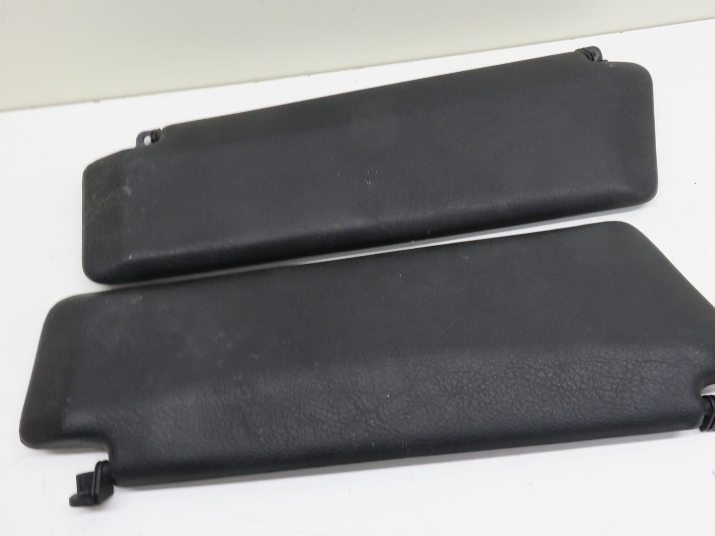 BMW E36 CONVERTIBLE SUN VISORS PAIR BLACK 1991-1998 1756-14