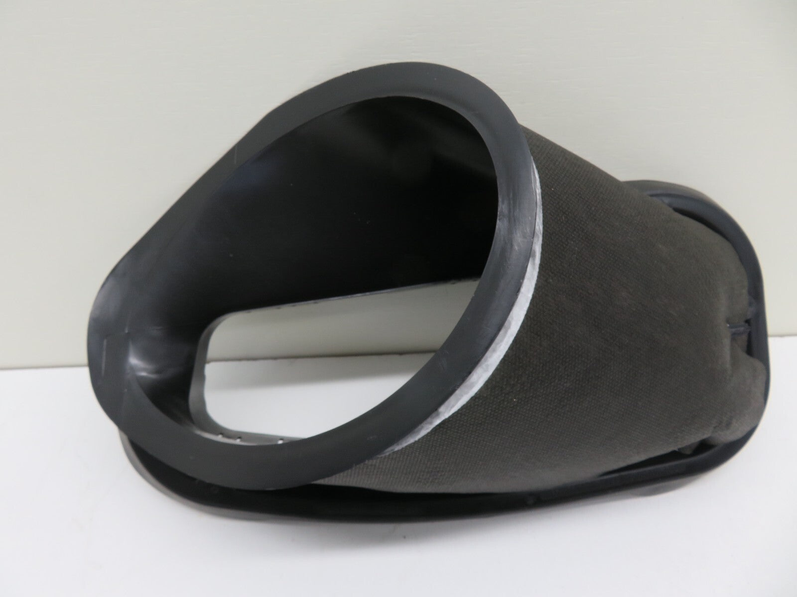 PEUGEOT 208 CITROEN C4 AIR INTAKE PIPE PETROL 9826752180 OE