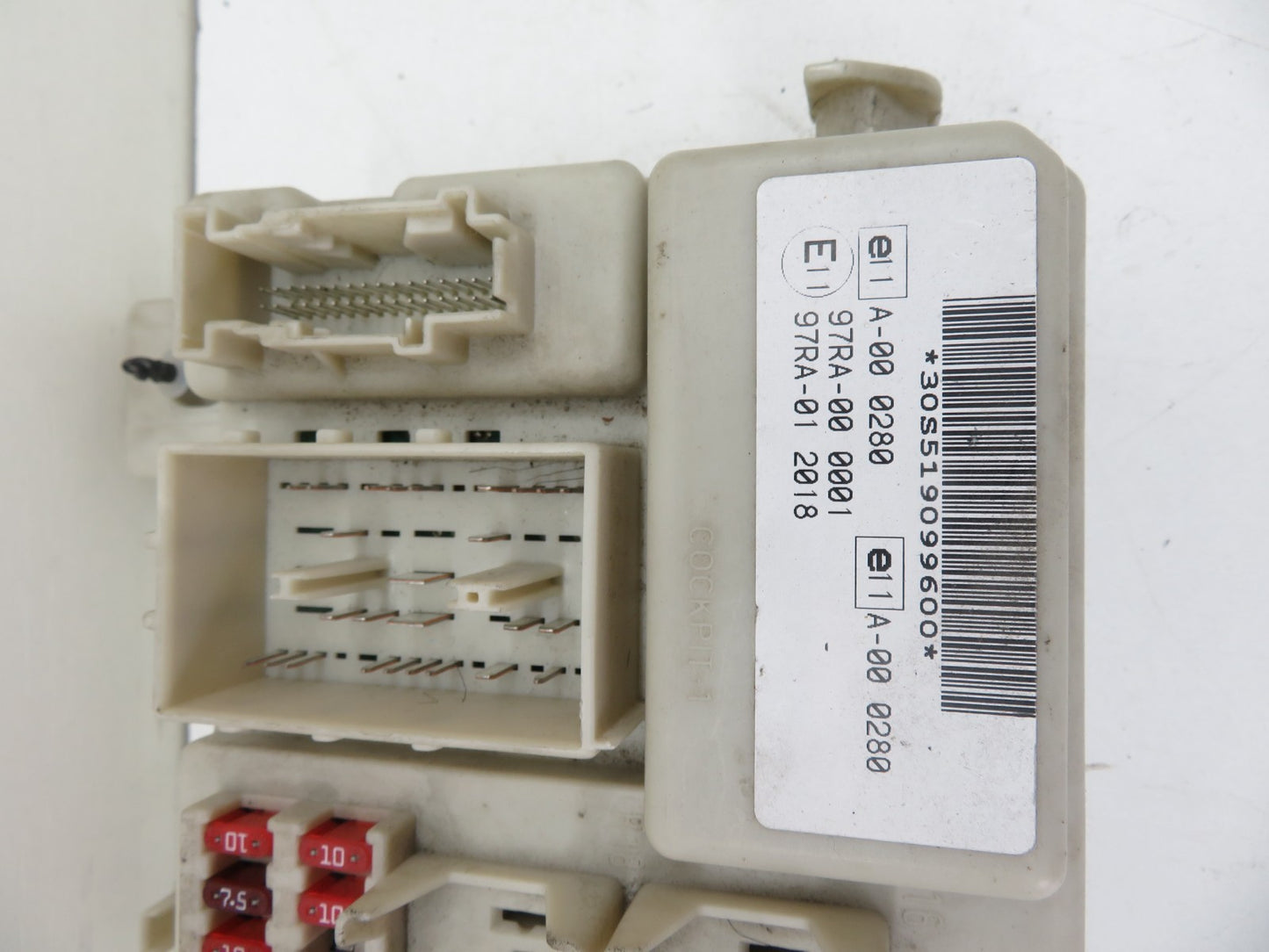 FORD FOCUS ST225 BODY CONTROL MODULE BCM 4M5T-14A073-CG 2005-2010