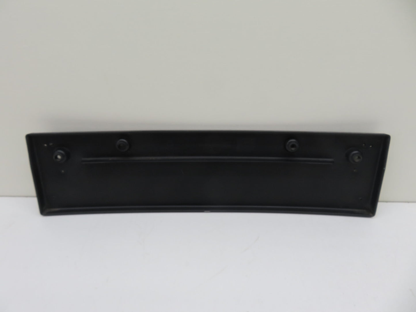MINI COOPER S R53 FRONT NUMBERPLATE HOLDER TRIM 2001-2006