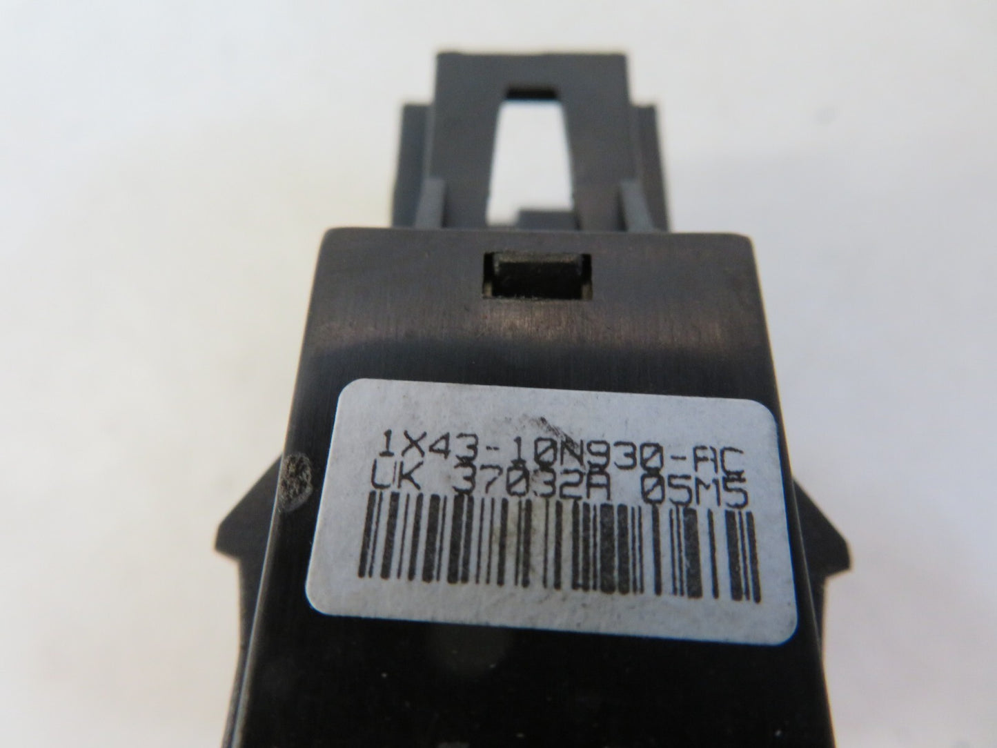 JAGUAR X TYPE TRACTION CONTROL SWITCH 1X43-10N930-AC 2001-2009 A1238-22