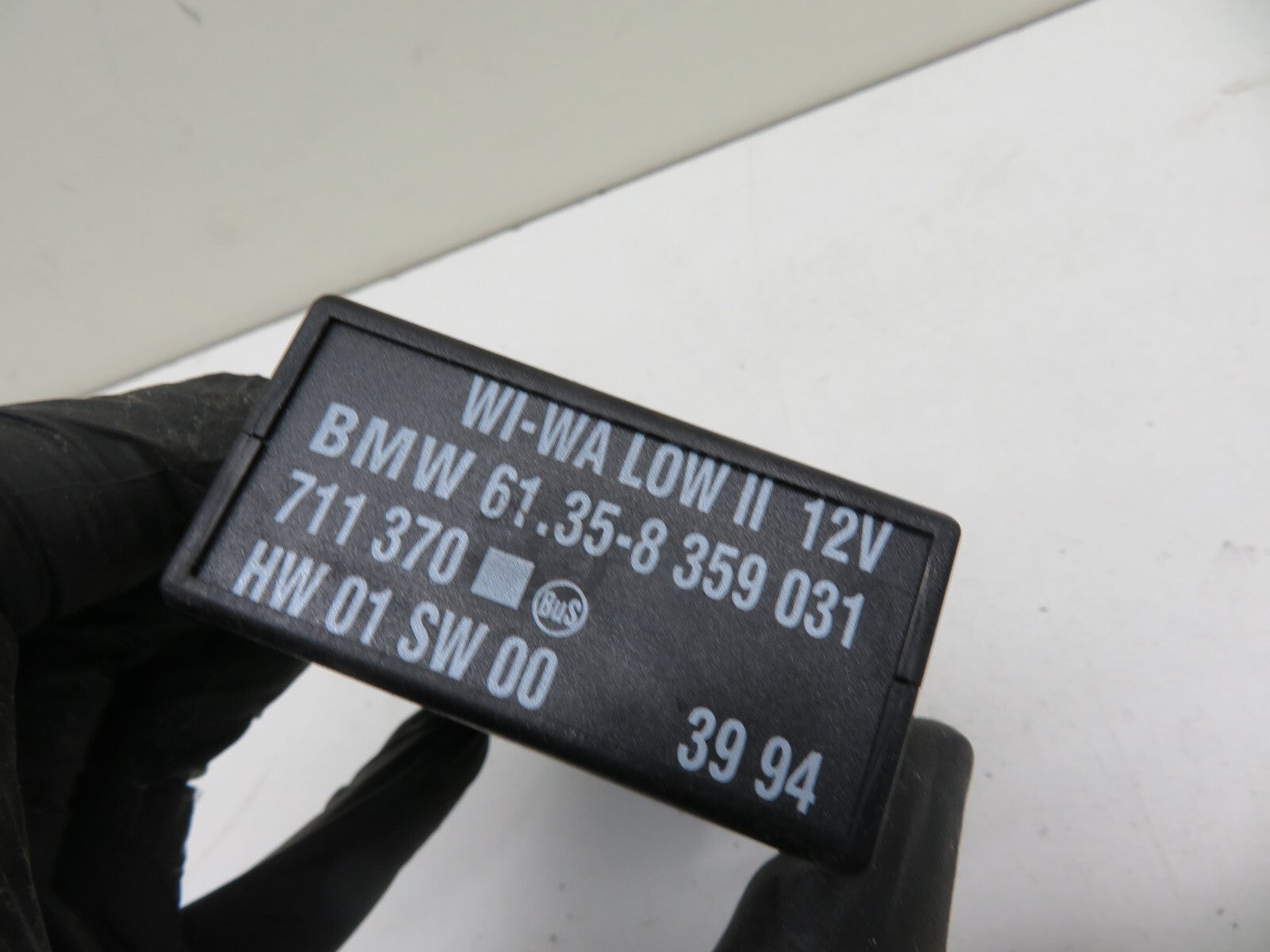 BMW E36 3 SERIES WINDSCREEN WASH RELAY 8359031 1991-1998 17**-3