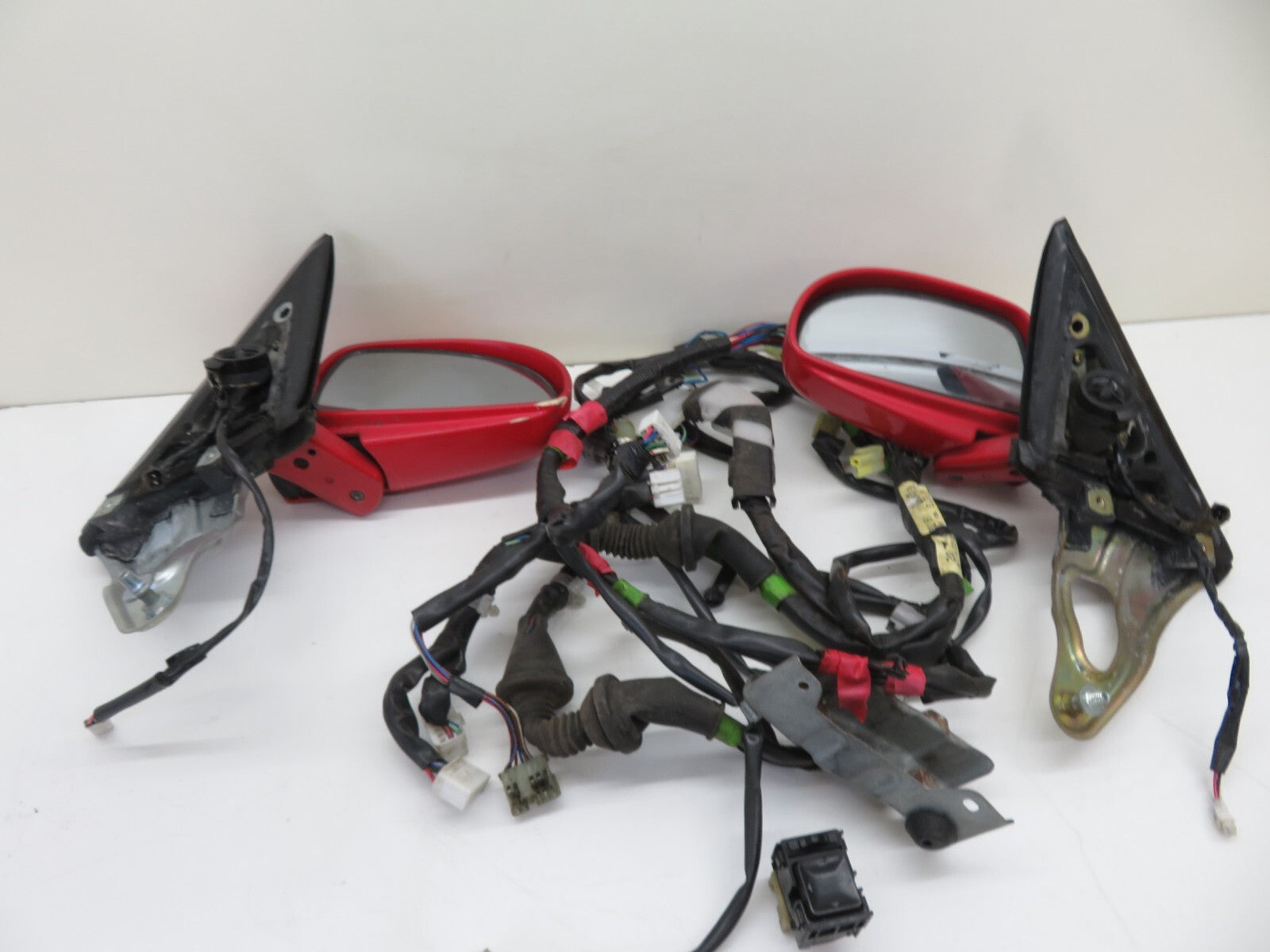 TOYOTA MR2 MK2 FOLDING DOOR WING MIRRORS LOOM SWITCH (SEE PHOTOS) 1990-1999 0610