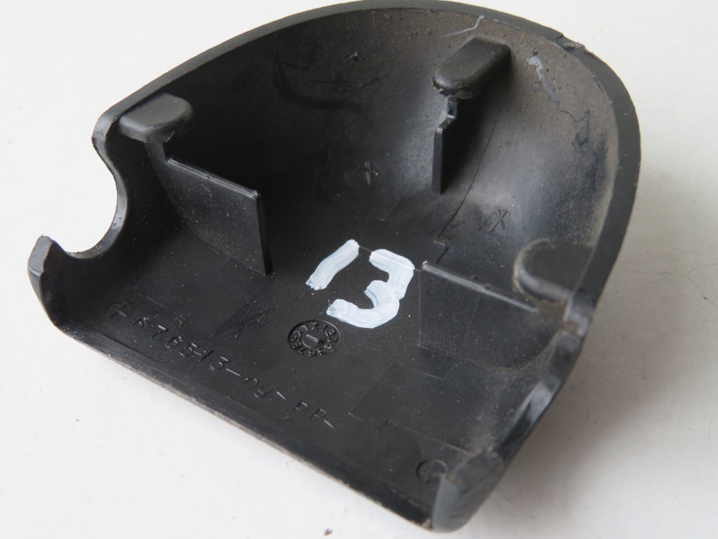 MAZDA MX5 MK2 SEAT BELT BOLT COVER TRIM 1998-2005 A1204-13