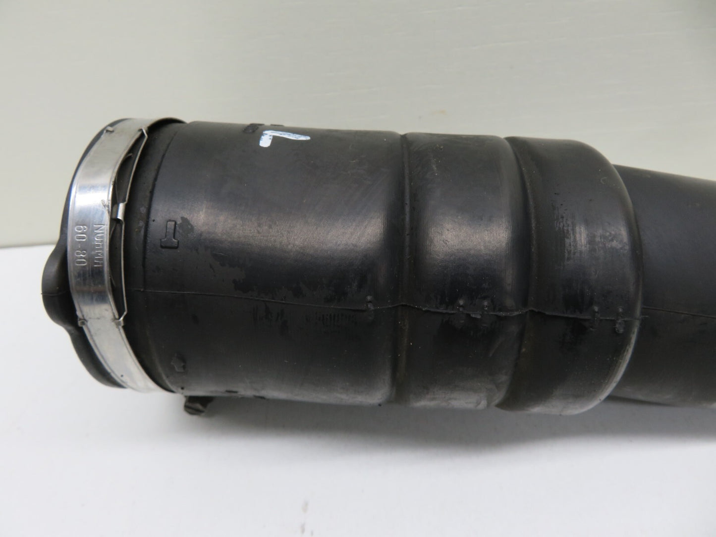 FORD FOCUS MK2 ST225 AIR INTAKE PIPE 08692401 2006-2010 1654-7