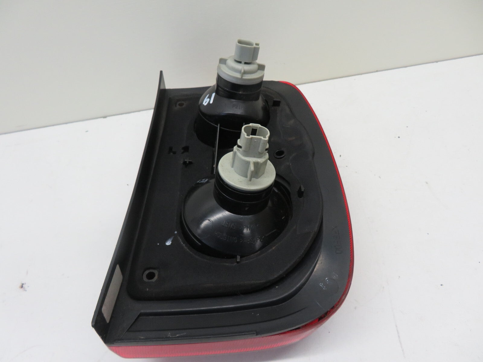 LAND ROVER FREELANDER 1 NS PASSENGER REAR LIGHT 2004-2006 1734-19